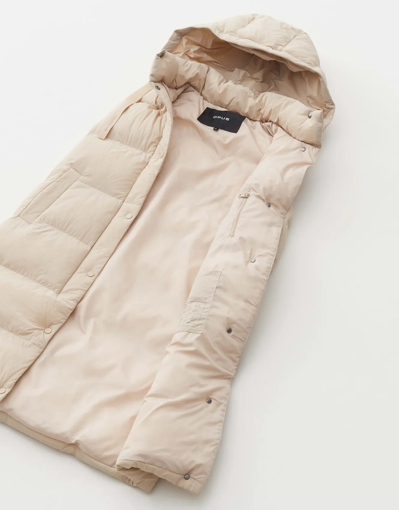 longweste_wigilo_beige_online_bestellen_8.webp OPUS Longweste Wigilo Beige Online Bestellen^Damen Jacken / Mäntel | Blazer / Westen