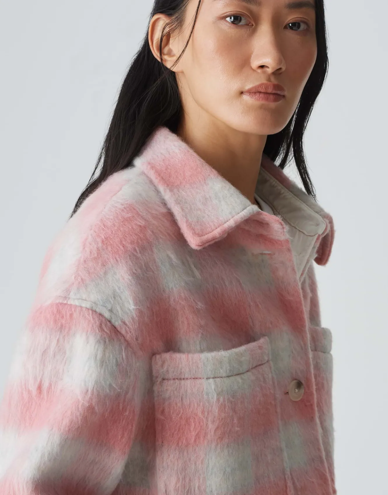 overshirt_jelma_ros_online_bestellen_4.webp OPUS Overshirt Jelma Rosé Online Bestellen^Damen Blazer / Westen