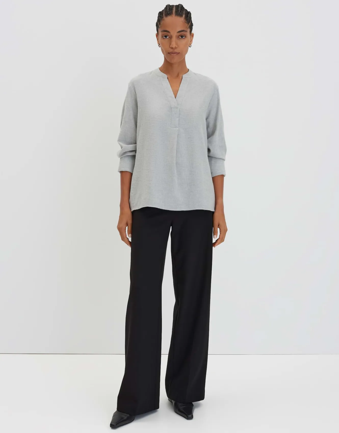 oversize_bluse_zanell_grau_online_bestellen_6.webp OPUS Oversize Bluse Zanell Grau Online Bestellen^Damen Blusen