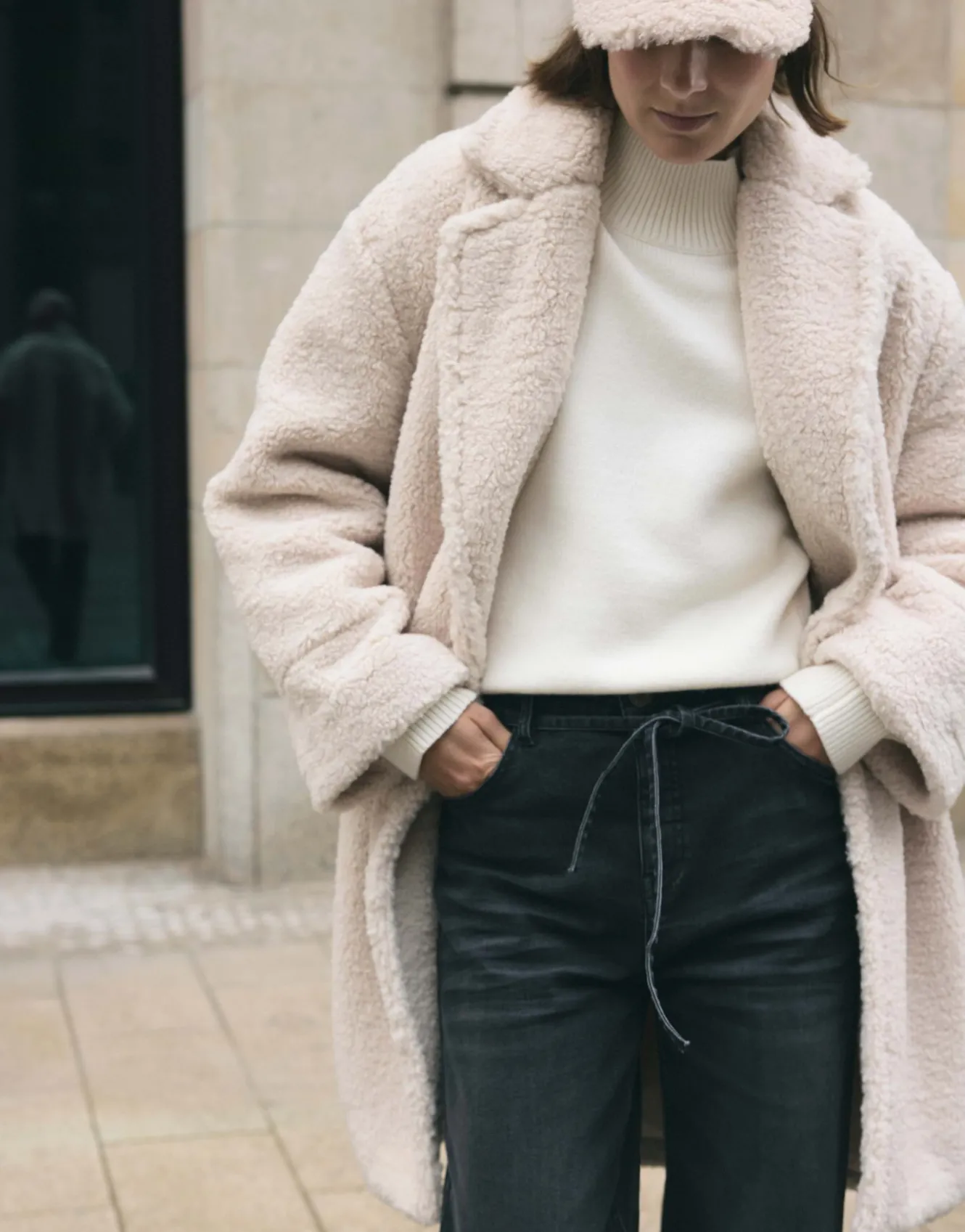 oversize_mantel_honise_beige_online_bestellen_8.webp OPUS Oversize Mantel Honise Beige Online Bestellen^Damen Jacken / Mäntel