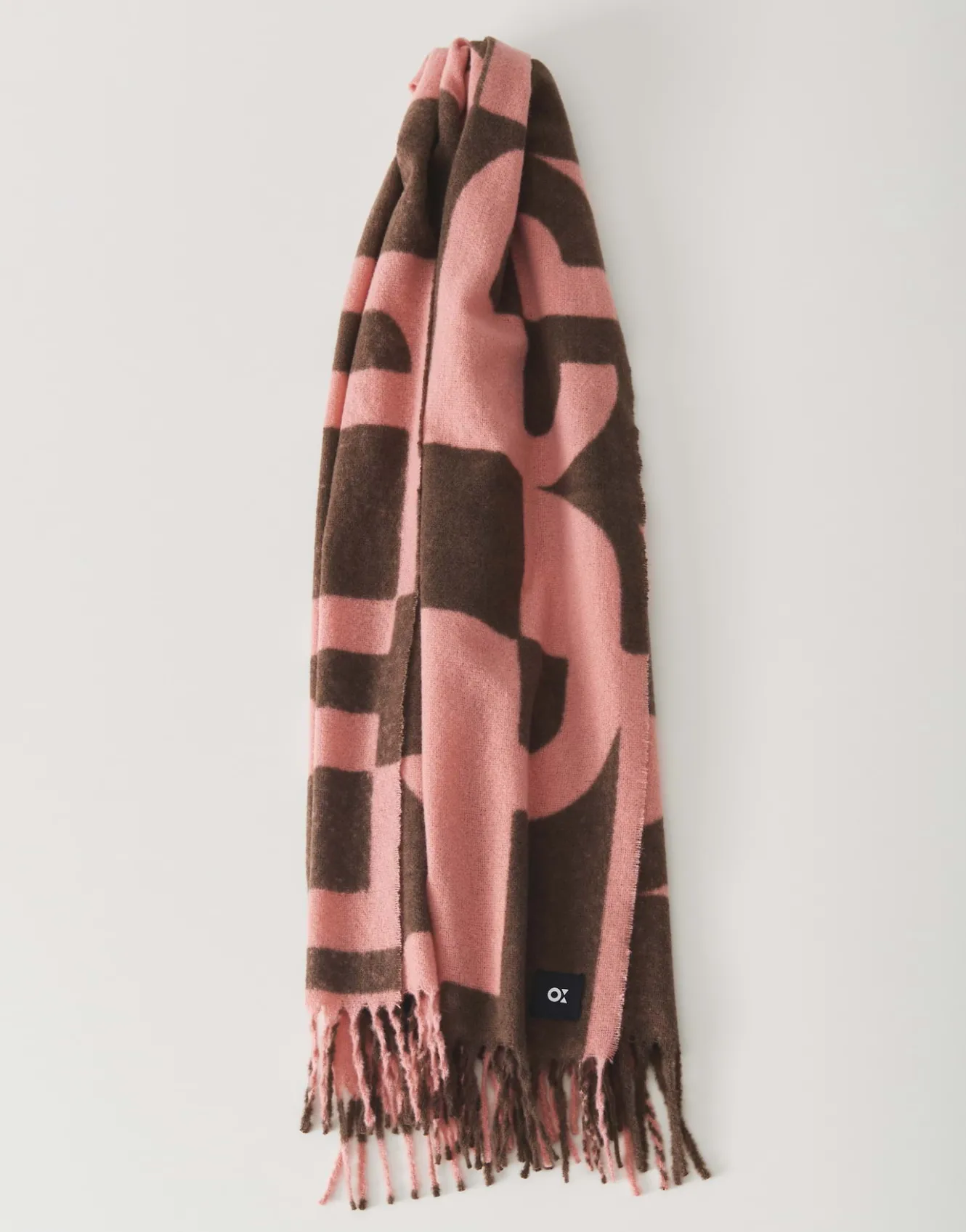 oversize_schal_amadita_scarf_ros_online_bestellen_6.webp OPUS Oversize Schal Amadita Scarf Rosé Online Bestellen^Damen Accessoires
