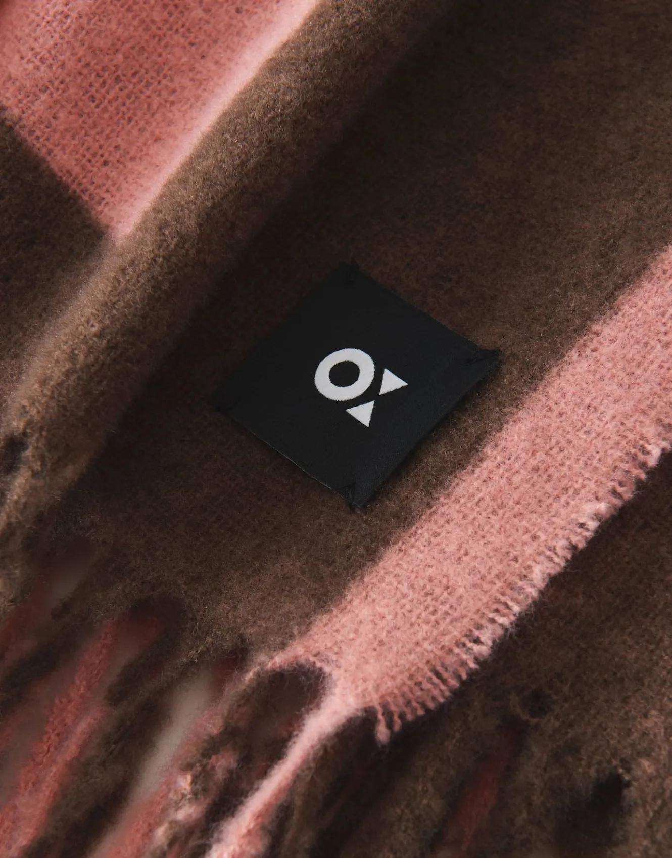 oversize_schal_amadita_scarf_ros_online_bestellen_7.webp OPUS Oversize Schal Amadita Scarf Rosé Online Bestellen^Damen Accessoires