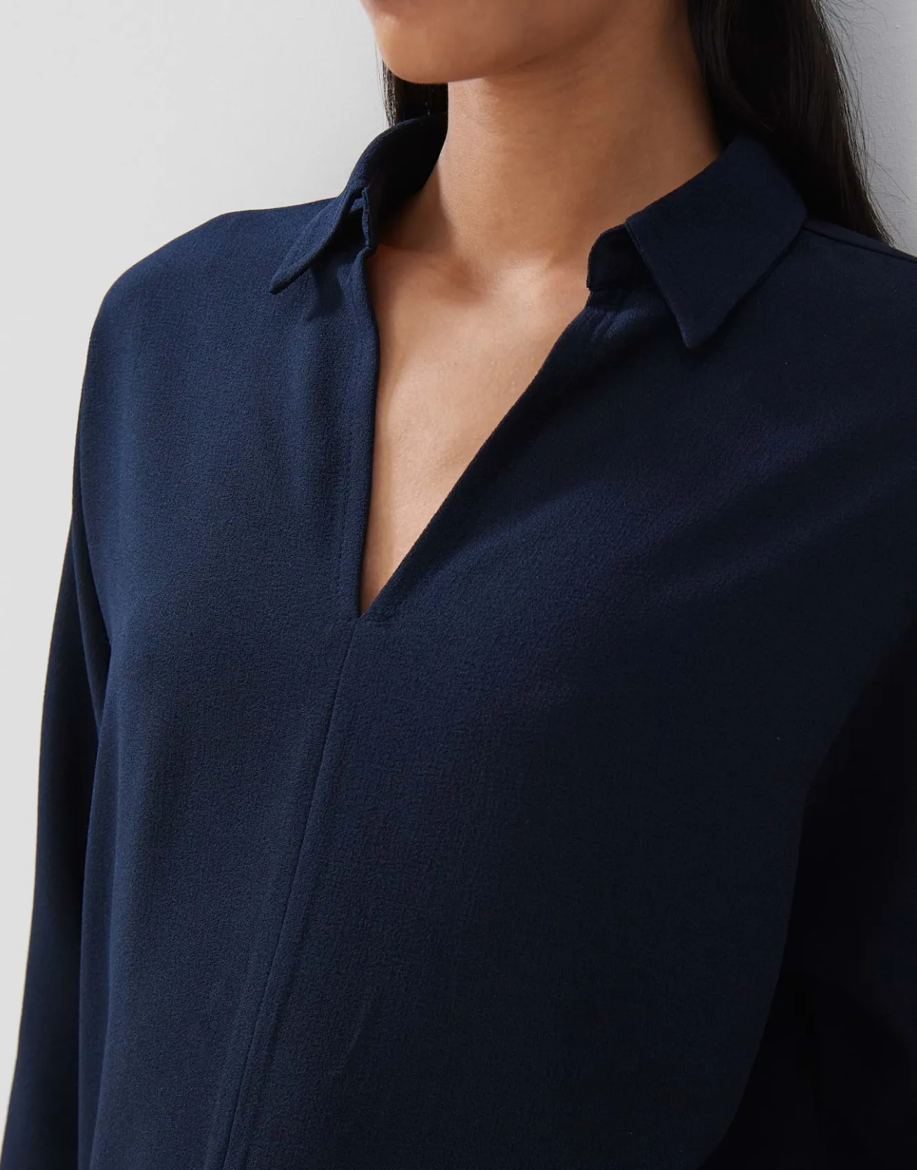 poloshirt_kiby_blau_online_bestellen_3.webp OPUS Poloshirt Kiby Blau Online Bestellen^Damen Shirts