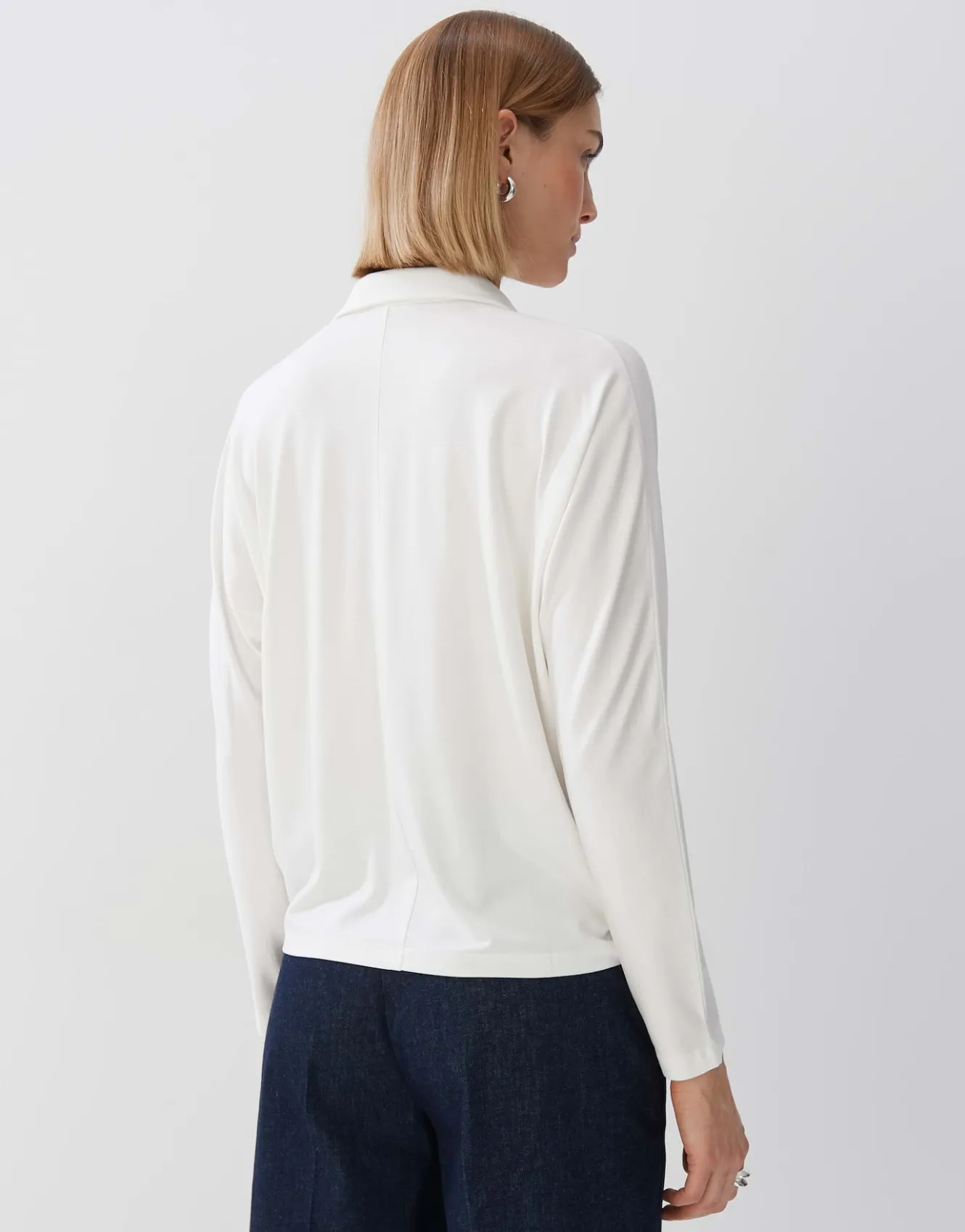 poloshirt_kiby_wei_online_bestellen_3.webp OPUS Poloshirt Kiby Weiß Online Bestellen^Damen Shirts