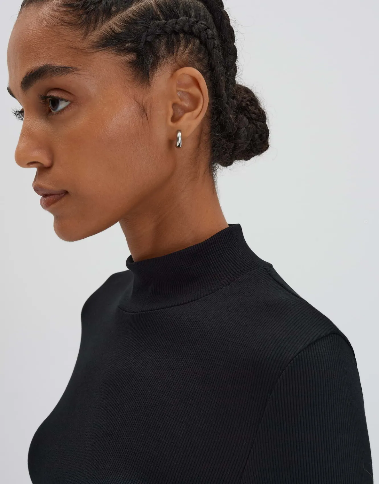 rippshirt_kinara_schwarz_online_bestellen_3.webp OPUS Rippshirt Kinara Schwarz Online Bestellen^Damen Basics | Shirts