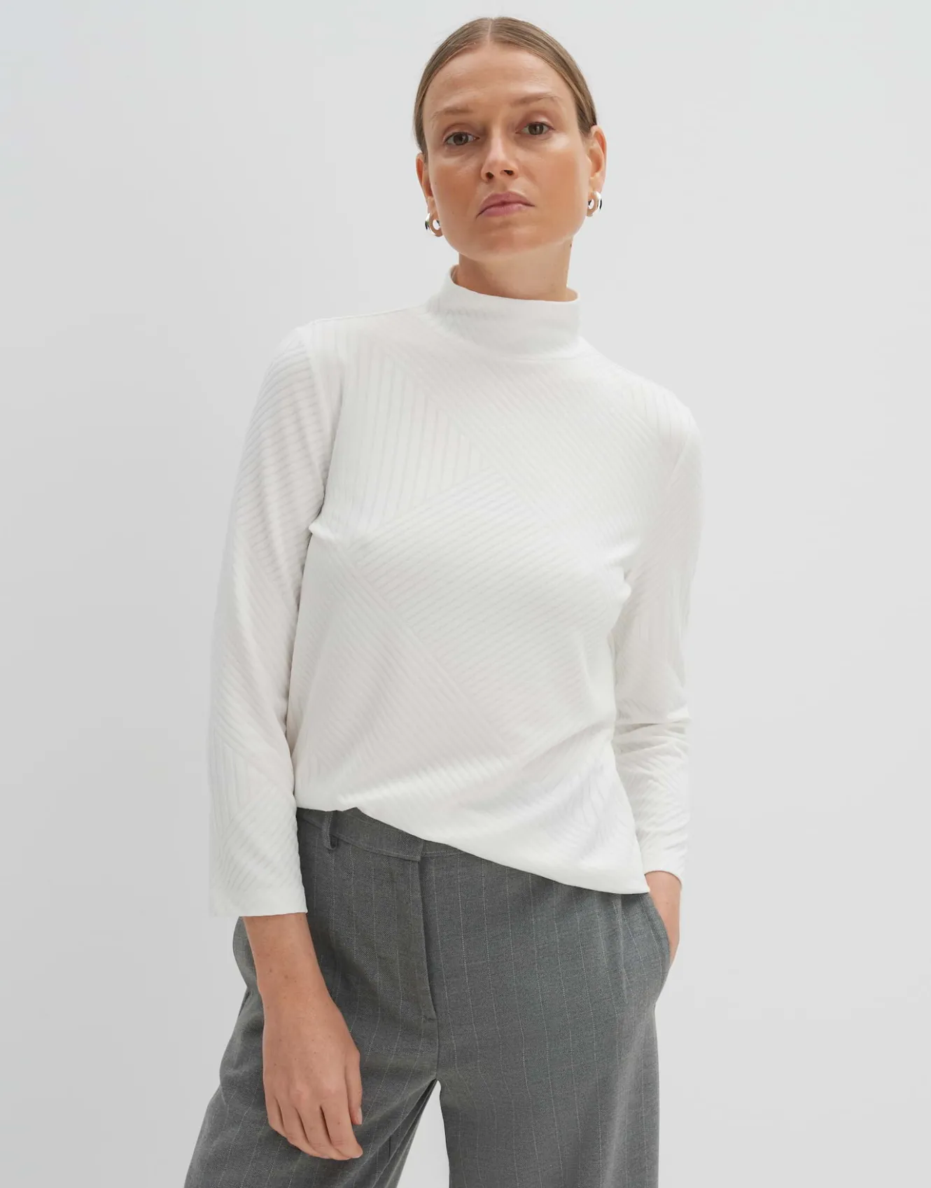 rollkragenshirt_keyama_wei_online_bestellen_1.webp OPUS Rollkragenshirt Keyama Weiß Online Bestellen^Damen Shirts