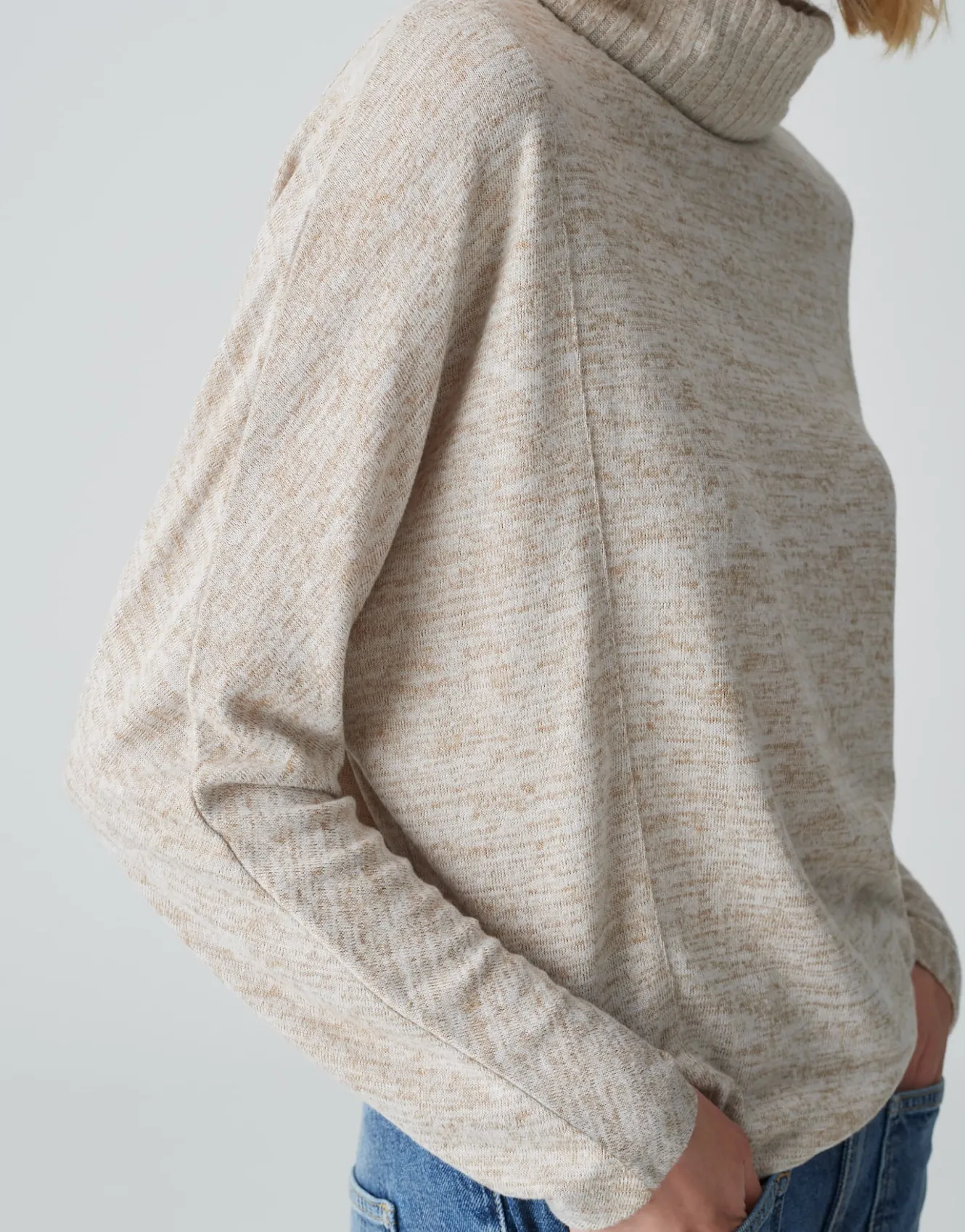 rollkragenshirt_selofe_beige_online_bestellen_3.webp OPUS Rollkragenshirt Selofe Beige Online Bestellen^Damen Shirts