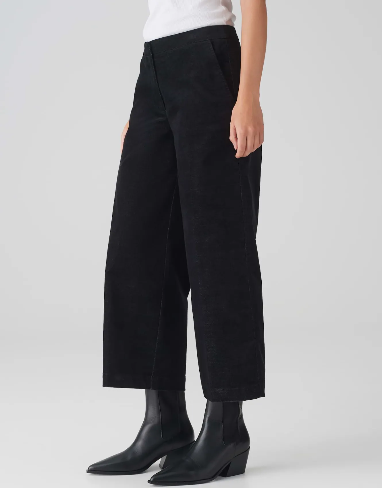 samthose_mondai_schwarz_online_bestellen_3.webp OPUS Samthose Mondai Schwarz Online Bestellen^Damen Hosen