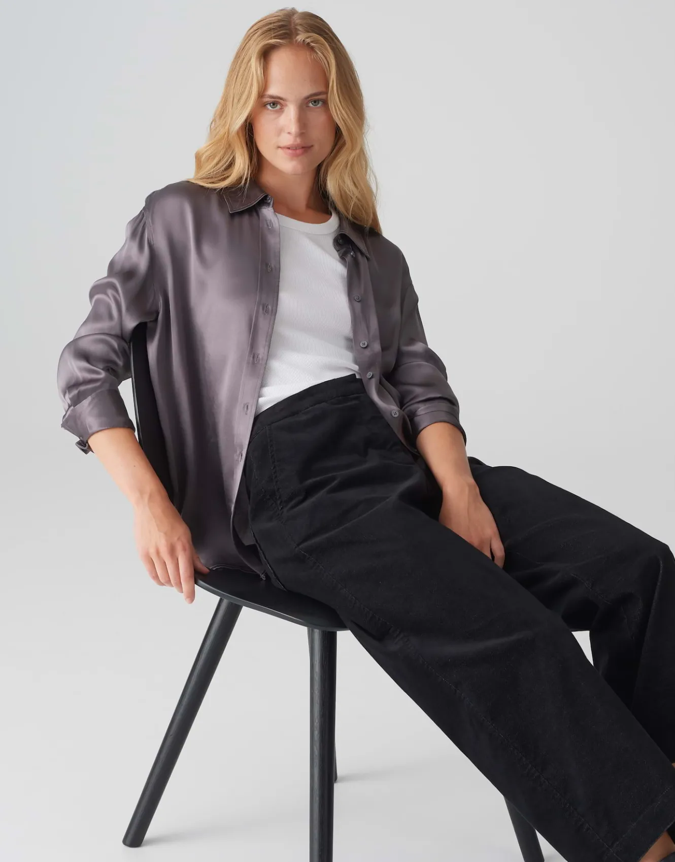 samthose_mondai_schwarz_online_bestellen_9.webp OPUS Samthose Mondai Schwarz Online Bestellen^Damen Hosen