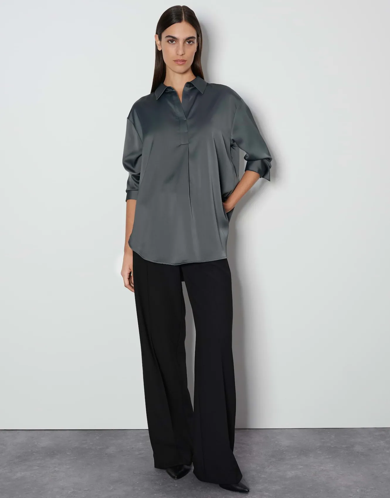 satinbluse_zanza_grau_online_bestellen_0.webp OPUS Satinbluse Zanza Grau Online Bestellen^Damen Blusen