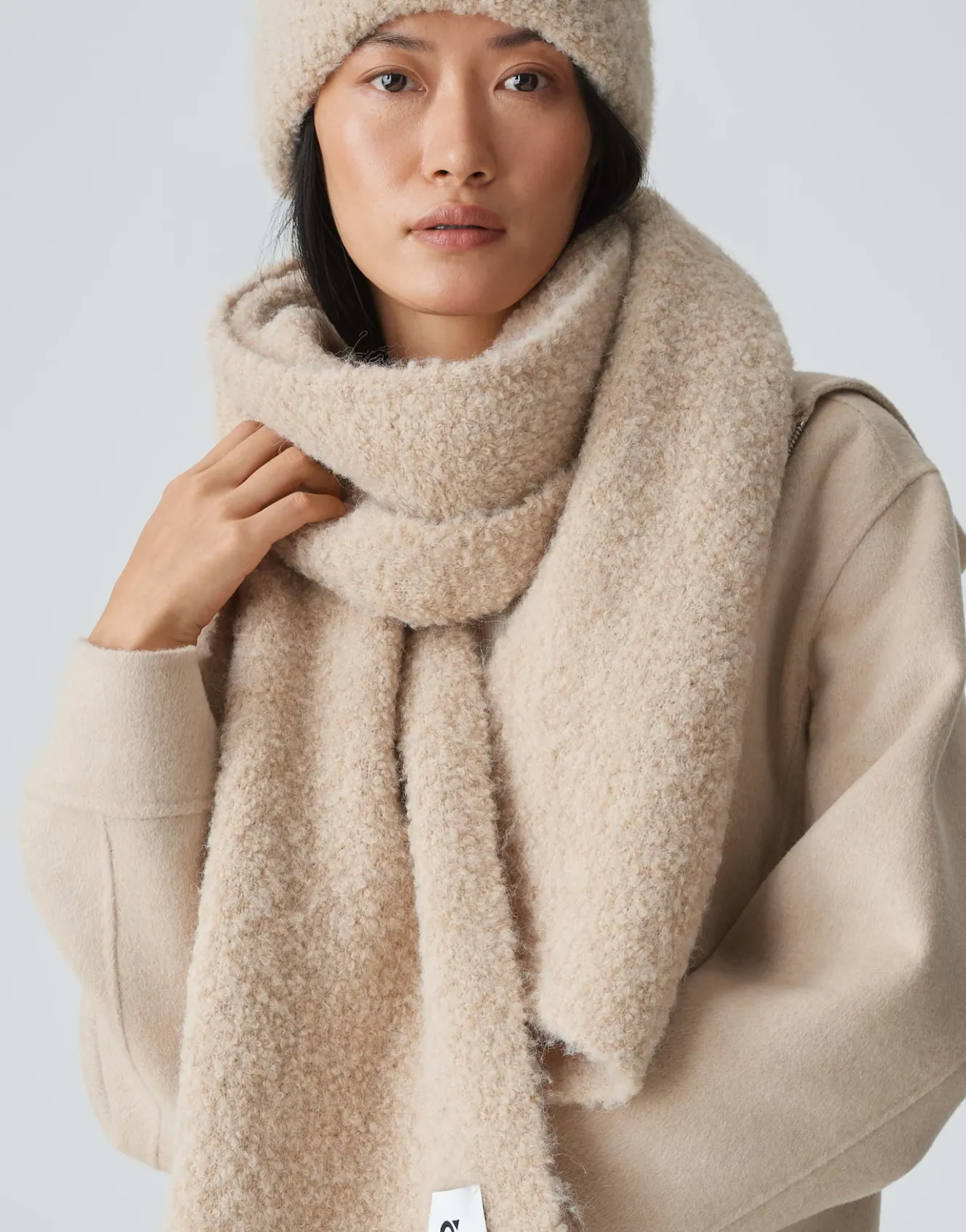 schal_apedita_scarf_beige_online_bestellen_1.webp OPUS Schal Apedita Scarf Beige Online Bestellen^Damen Accessoires