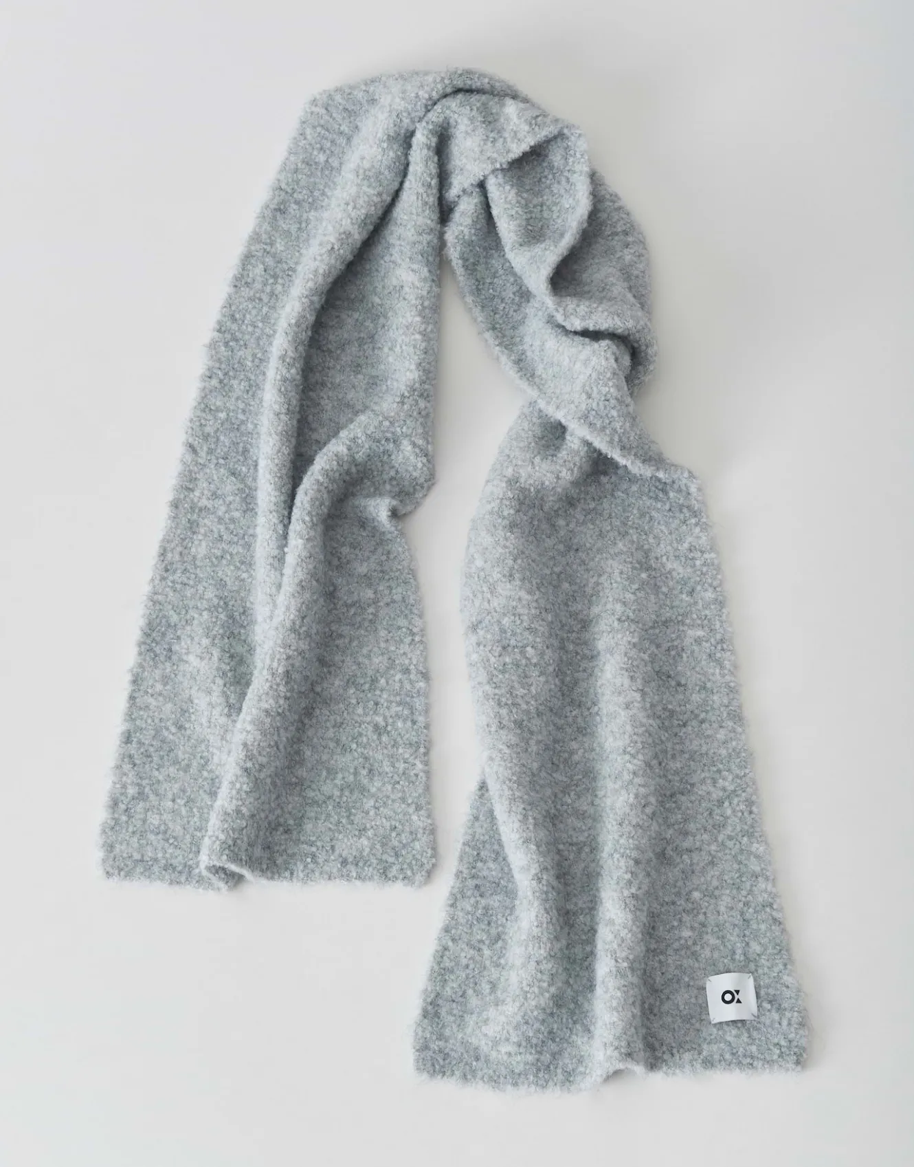 schal_apedita_scarf_grau_online_bestellen_4.webp OPUS Schal Apedita Scarf Grau Online Bestellen^Damen Accessoires