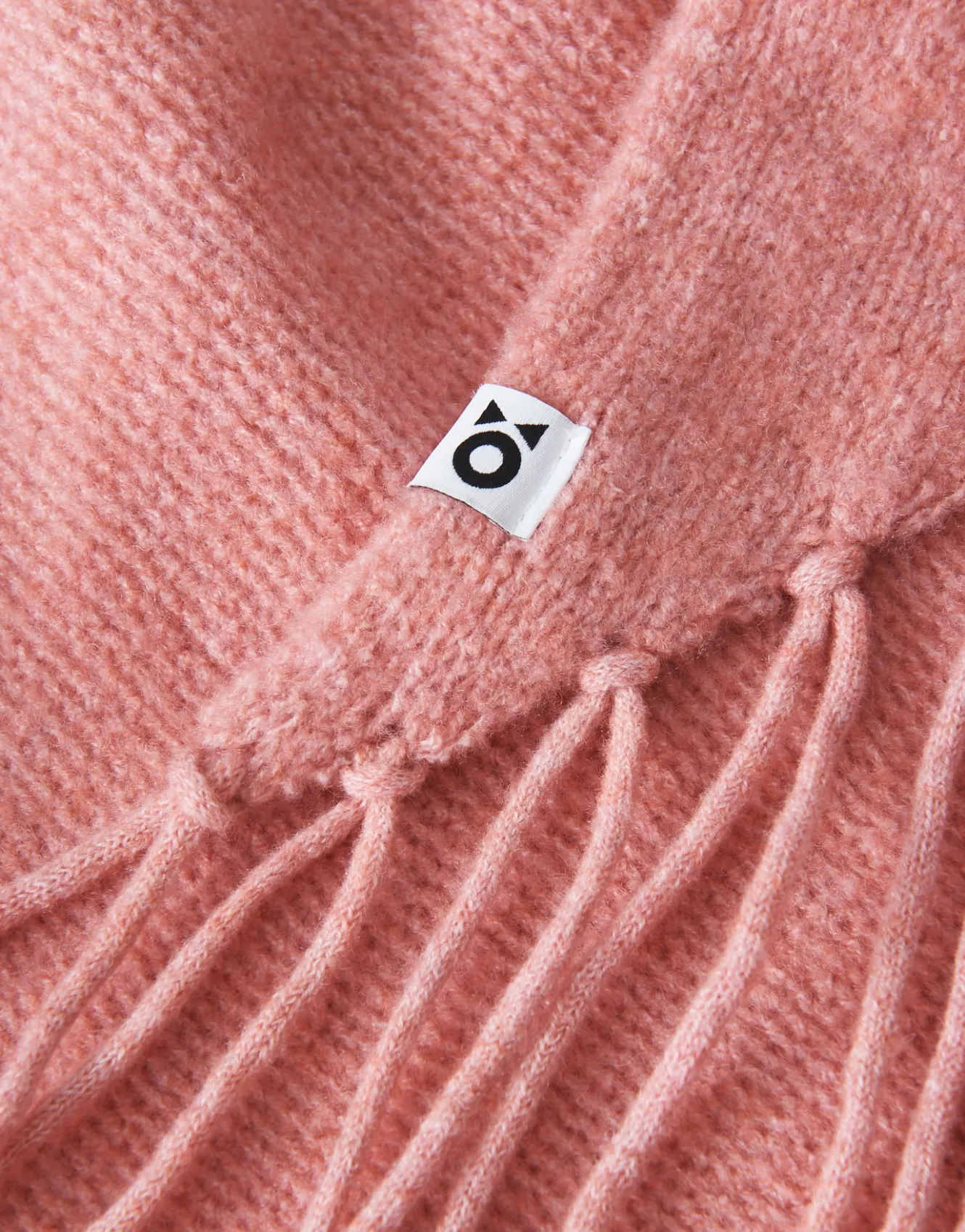 schal_awaro_scarf_ros_online_bestellen_5.webp OPUS Schal Awaro Scarf Rosé Online Bestellen^Damen Accessoires
