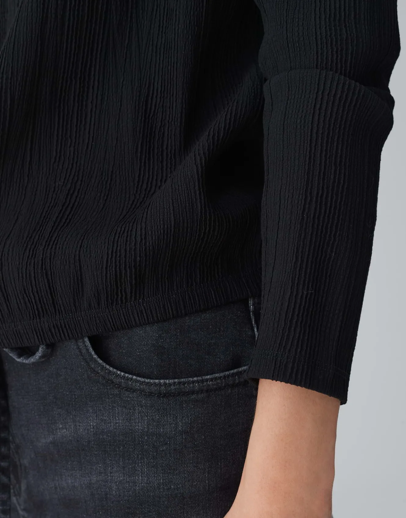 shirt_silasum_schwarz_online_bestellen_4.webp OPUS Shirt Silasum Schwarz Online Bestellen^Damen Shirts
