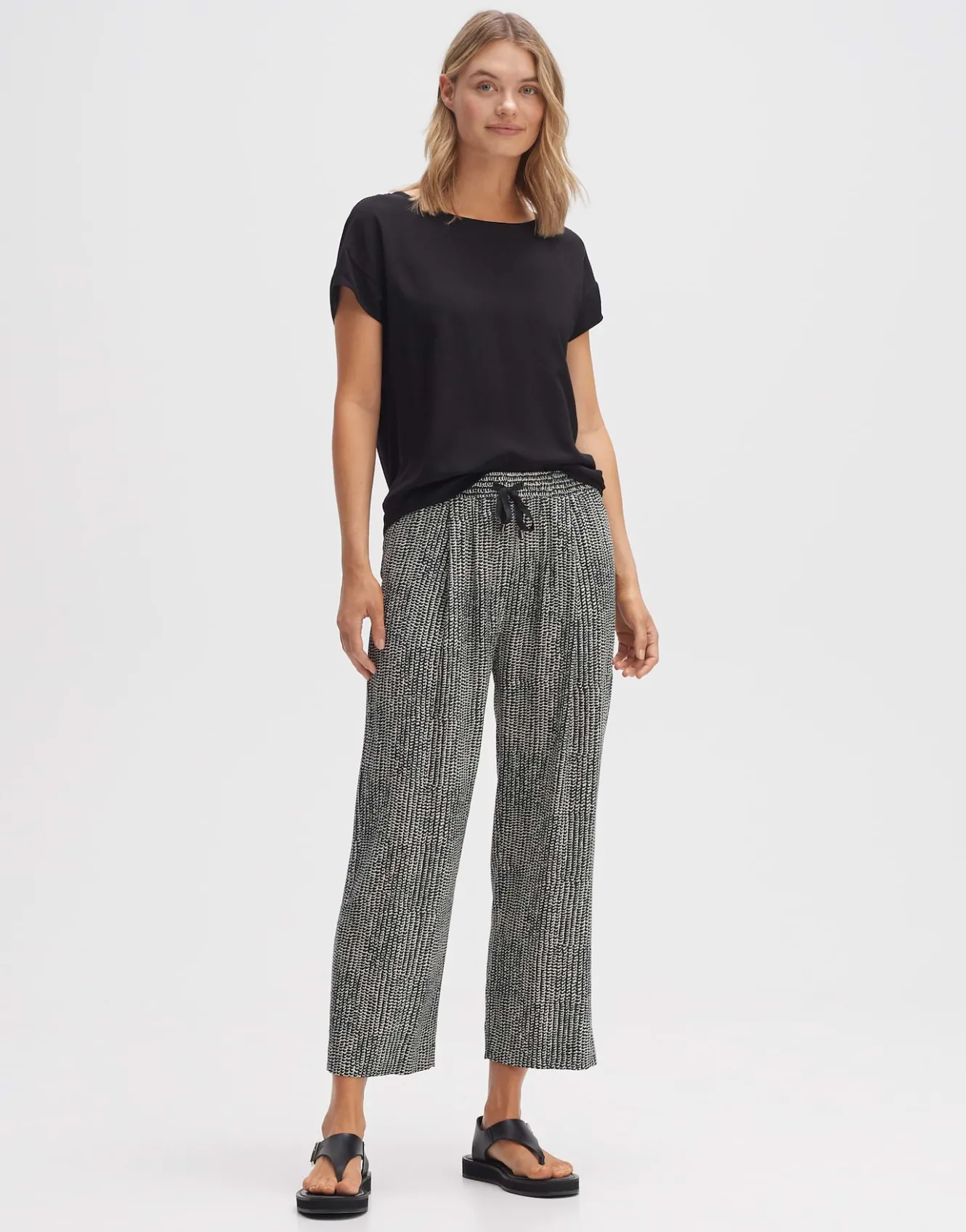 shirt_skita_soft_schwarz_online_bestellen_0.webp OPUS Shirt Skita Soft Schwarz Online Bestellen^Damen Shirts