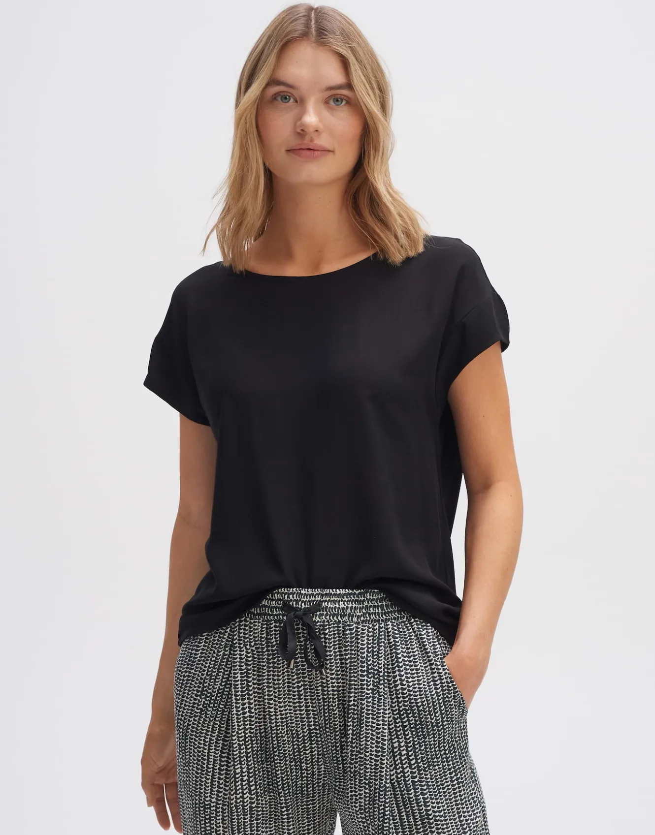 shirt_skita_soft_schwarz_online_bestellen_1.webp OPUS Shirt Skita Soft Schwarz Online Bestellen^Damen Shirts
