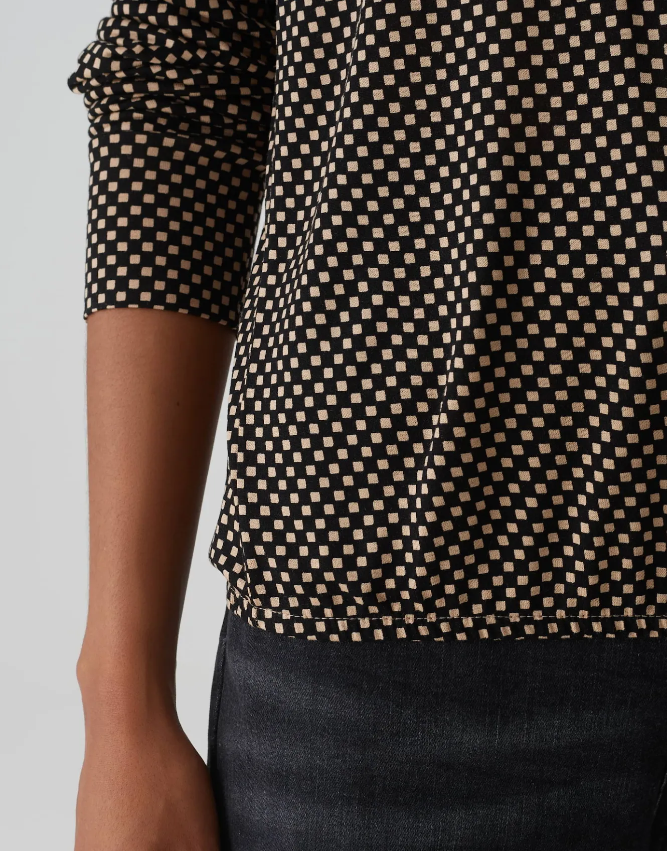 shirt_sutha_aop_beige_online_bestellen_5.webp OPUS Shirt Sutha Aop Beige Online Bestellen^Damen Shirts