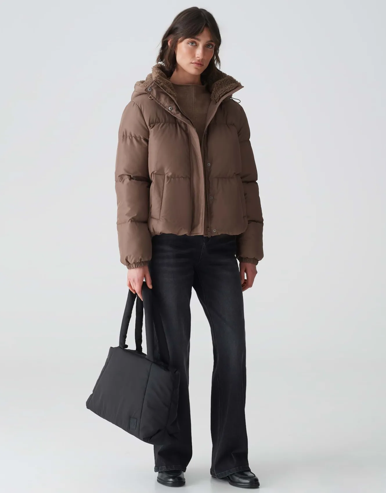 shopper_apillo_bag_schwarz_online_bestellen_0.webp OPUS Shopper Apillo Bag Schwarz Online Bestellen^Damen Accessoires