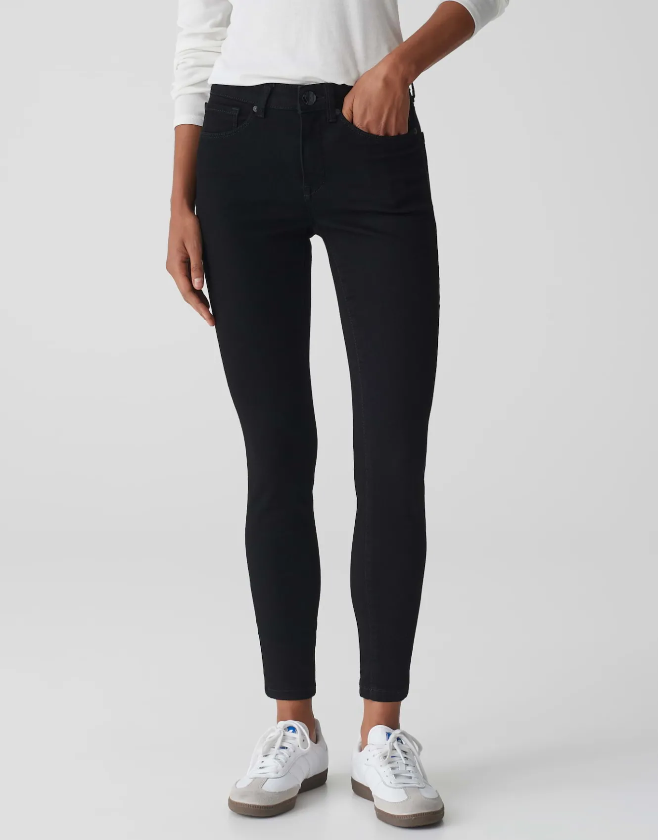 skinny_jeans_elma_black_schwarz_online_bestellen_1.webp OPUS Skinny Jeans Elma Schwarz Online Bestellen^Damen Jeans
