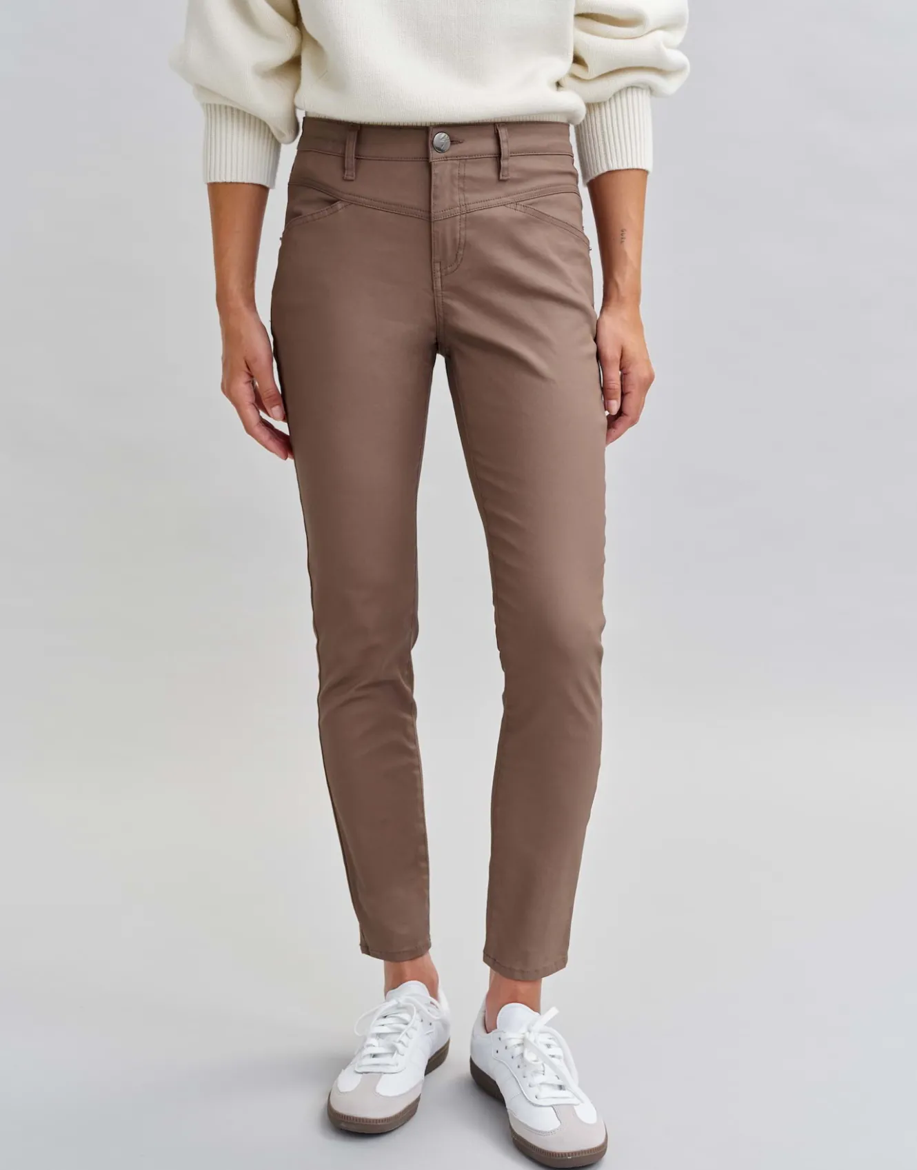 slim_jeans_evita_remix_braun_online_bestellen_1.webp OPUS Slim Jeans Evita Remix Braun Online Bestellen^Damen Hosen | Jeans