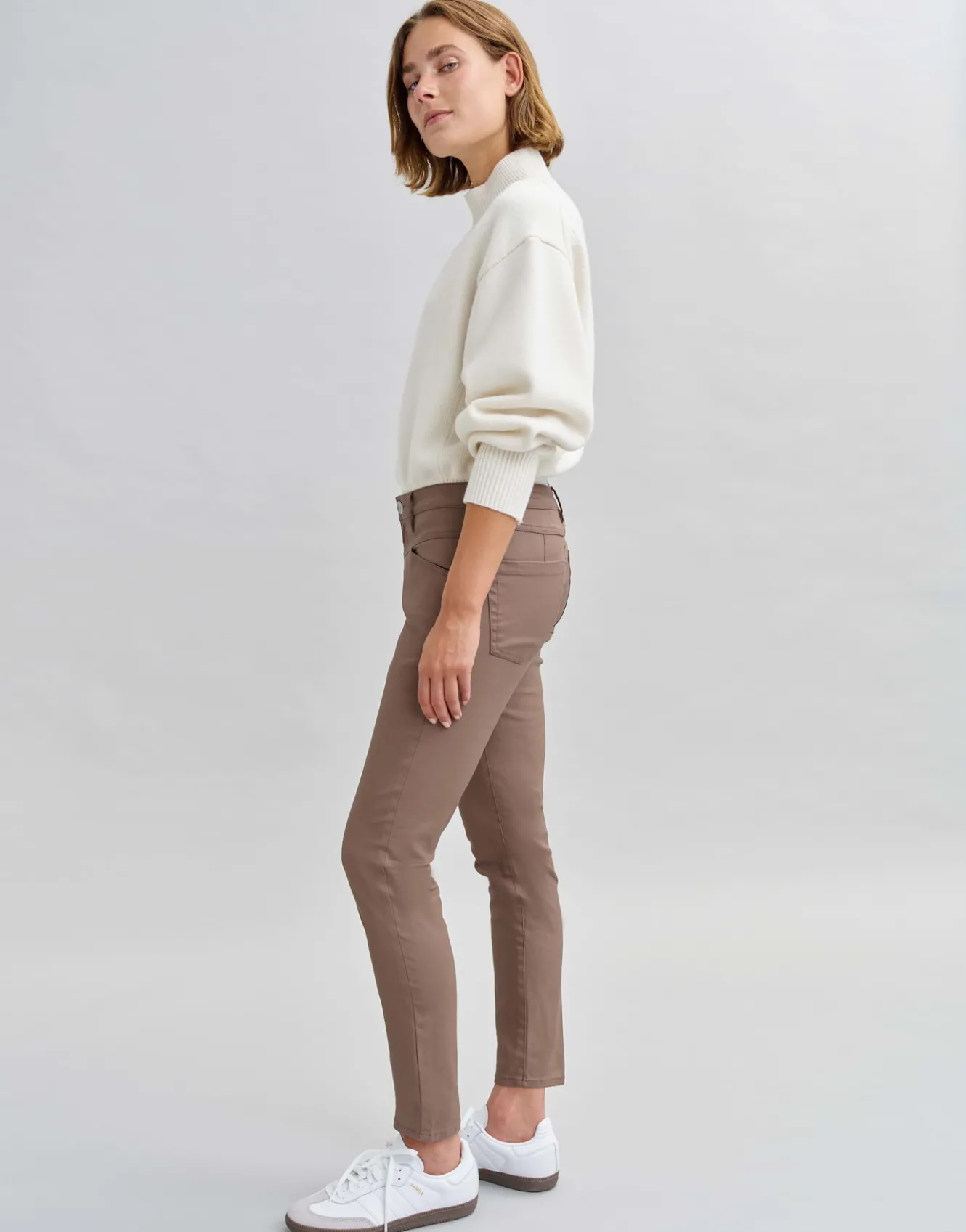 slim_jeans_evita_remix_braun_online_bestellen_3.webp OPUS Slim Jeans Evita Remix Braun Online Bestellen^Damen Hosen | Jeans