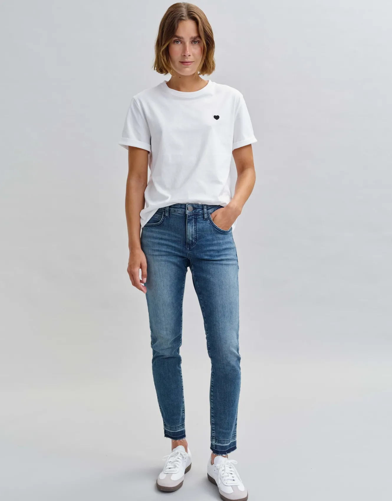 slim_jeans_evita_urban_blau_online_bestellen_0.webp OPUS Slim Jeans Evita Urban Blau Online Bestellen^Damen Jeans