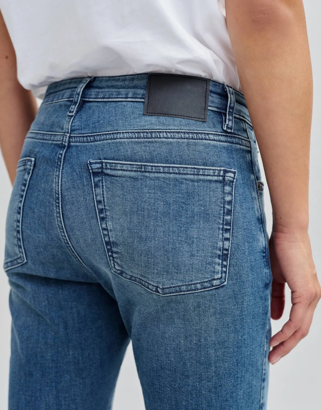 slim_jeans_evita_urban_blau_online_bestellen_5.webp OPUS Slim Jeans Evita Urban Blau Online Bestellen^Damen Jeans
