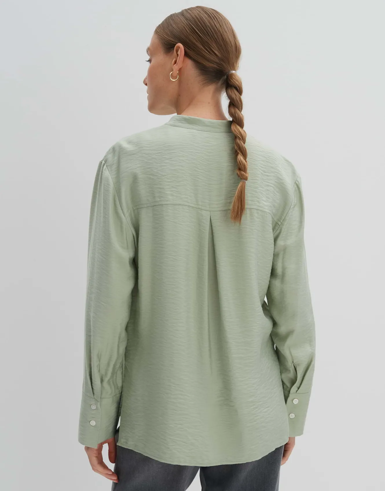 stehkragenbluse_ziano_grn_online_bestellen_2.webp OPUS Stehkragenbluse Ziano Grün Online Bestellen^Damen Blusen