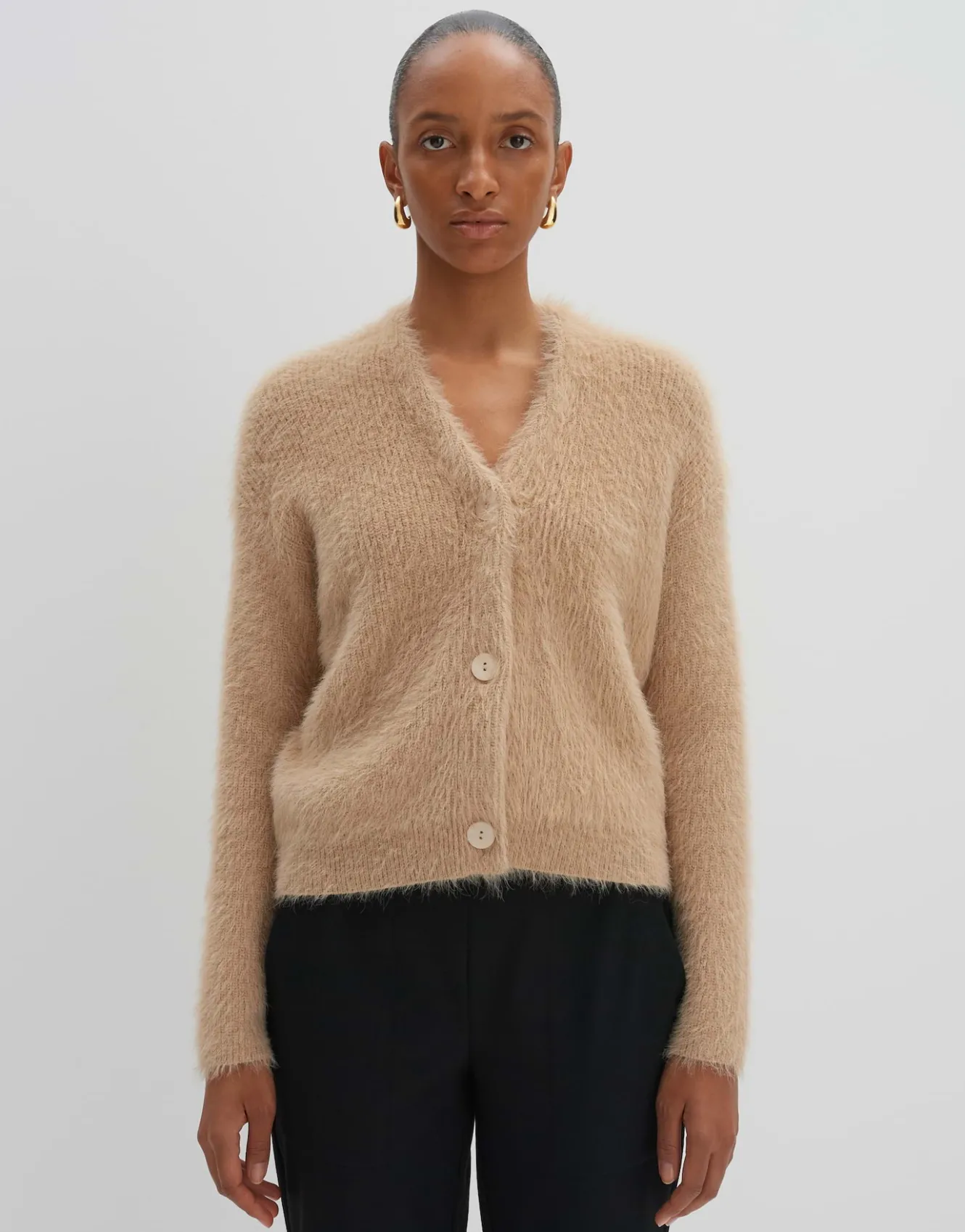 strickjacke_tannah_beige_online_bestellen_1.webp OPUS Strickjacke Tannah Beige Online Bestellen^Damen Strick
