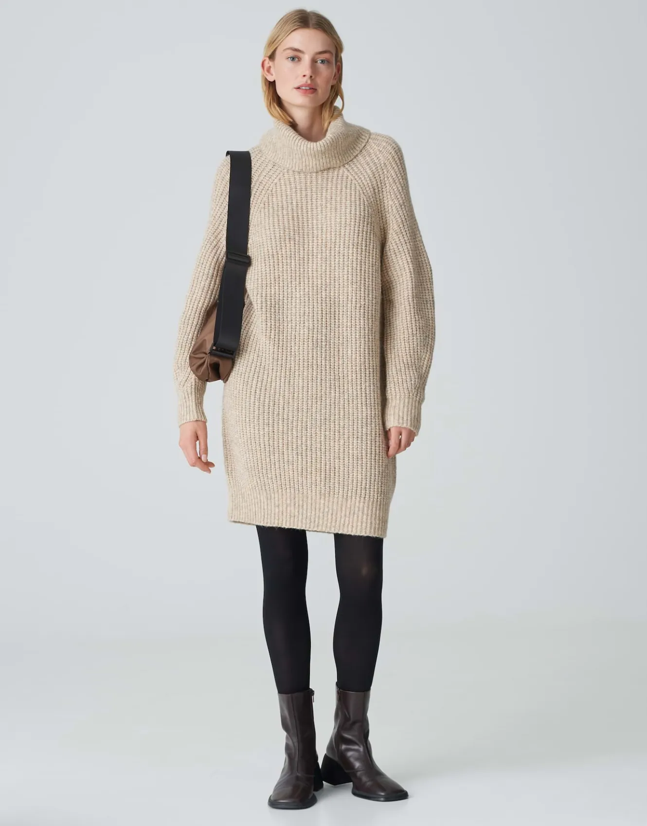 strickkleid_wakya_beige_online_bestellen_0.webp OPUS Strickkleid Wakya Beige Online Bestellen^Damen Strick | Kleider