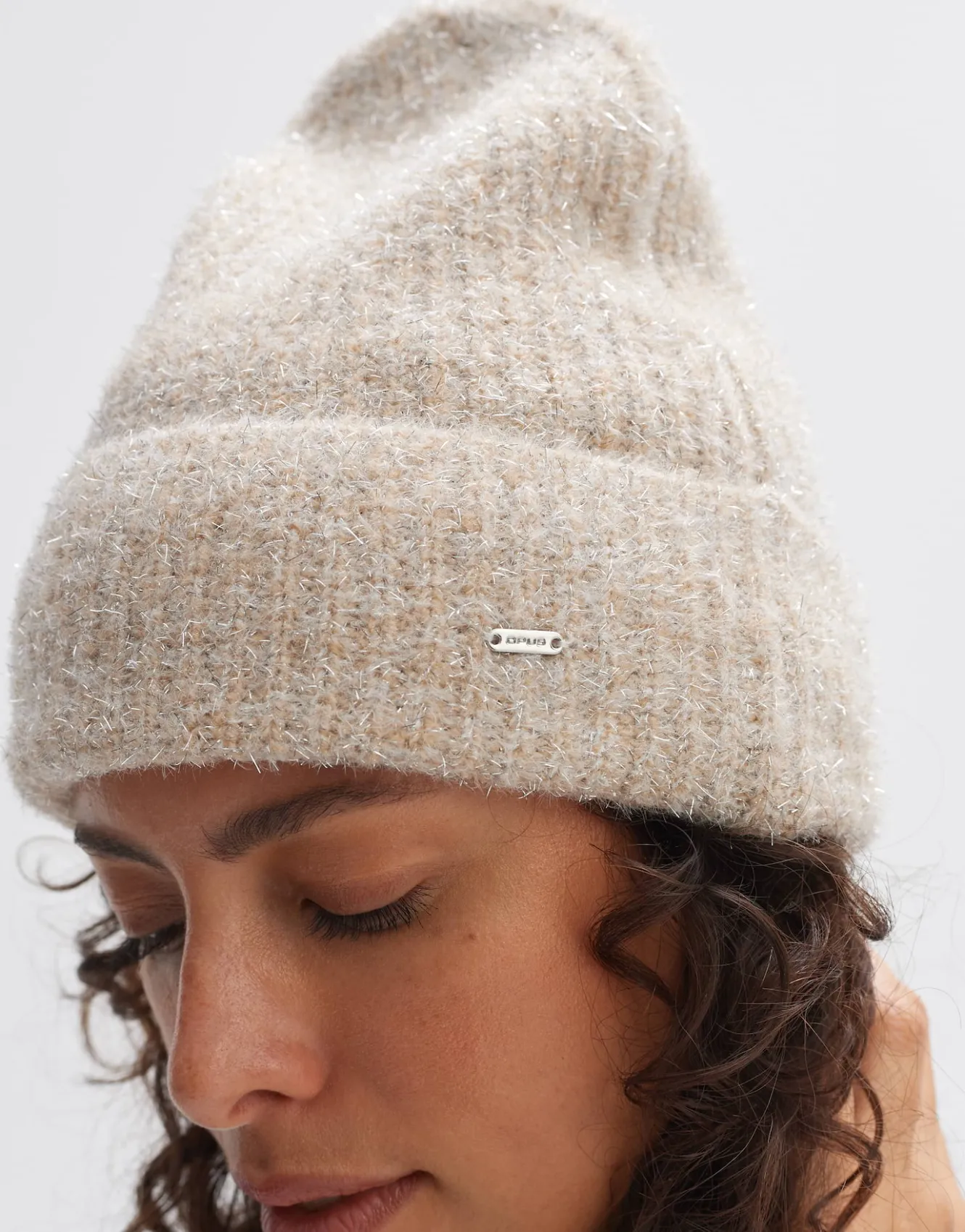 strickmtze_atwista_cap_beige_online_bestellen_2.webp OPUS Strickmütze Atwista Cap Beige Online Bestellen^Damen Accessoires