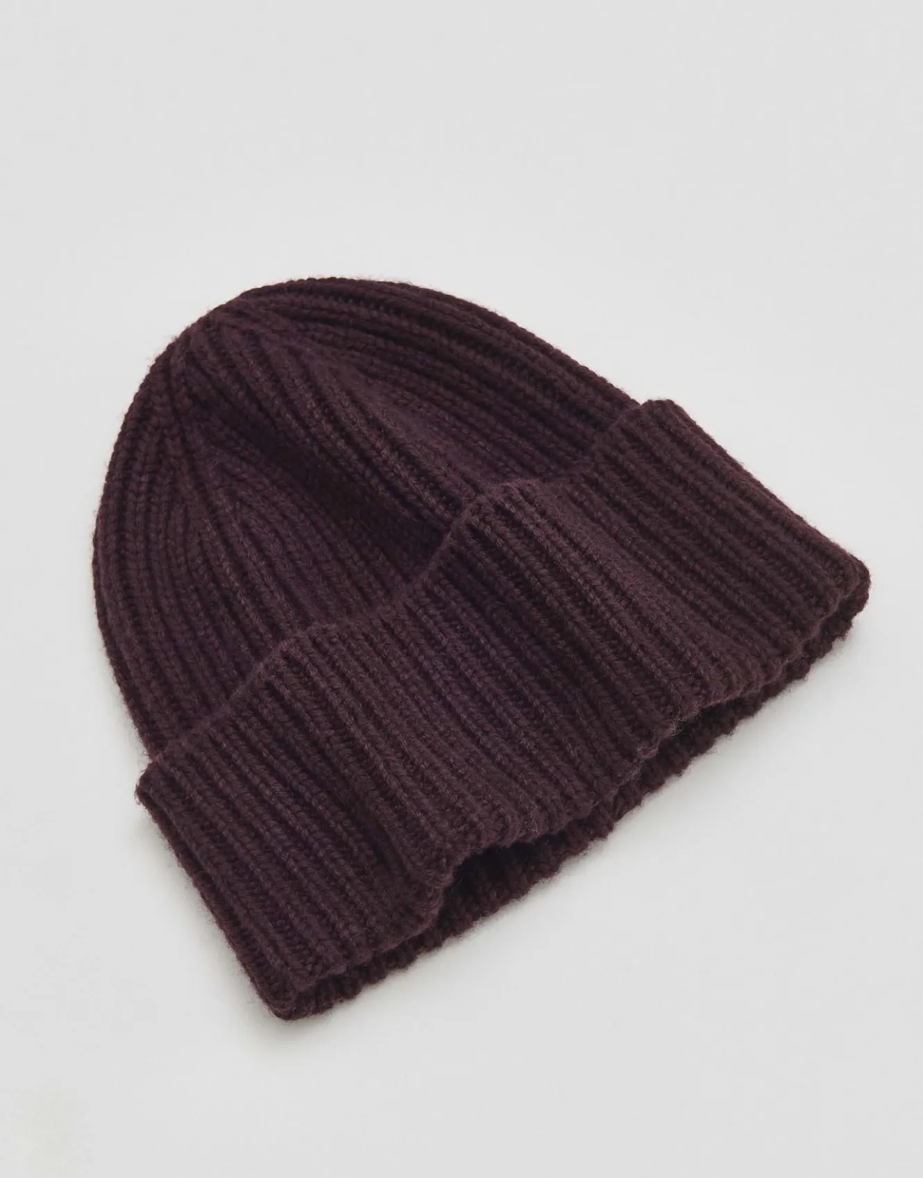 strickmtze_beky_soft_rot_online_bestellen_4.webp OPUS Strickmütze Beky Soft Rot Online Bestellen^Damen Accessoires