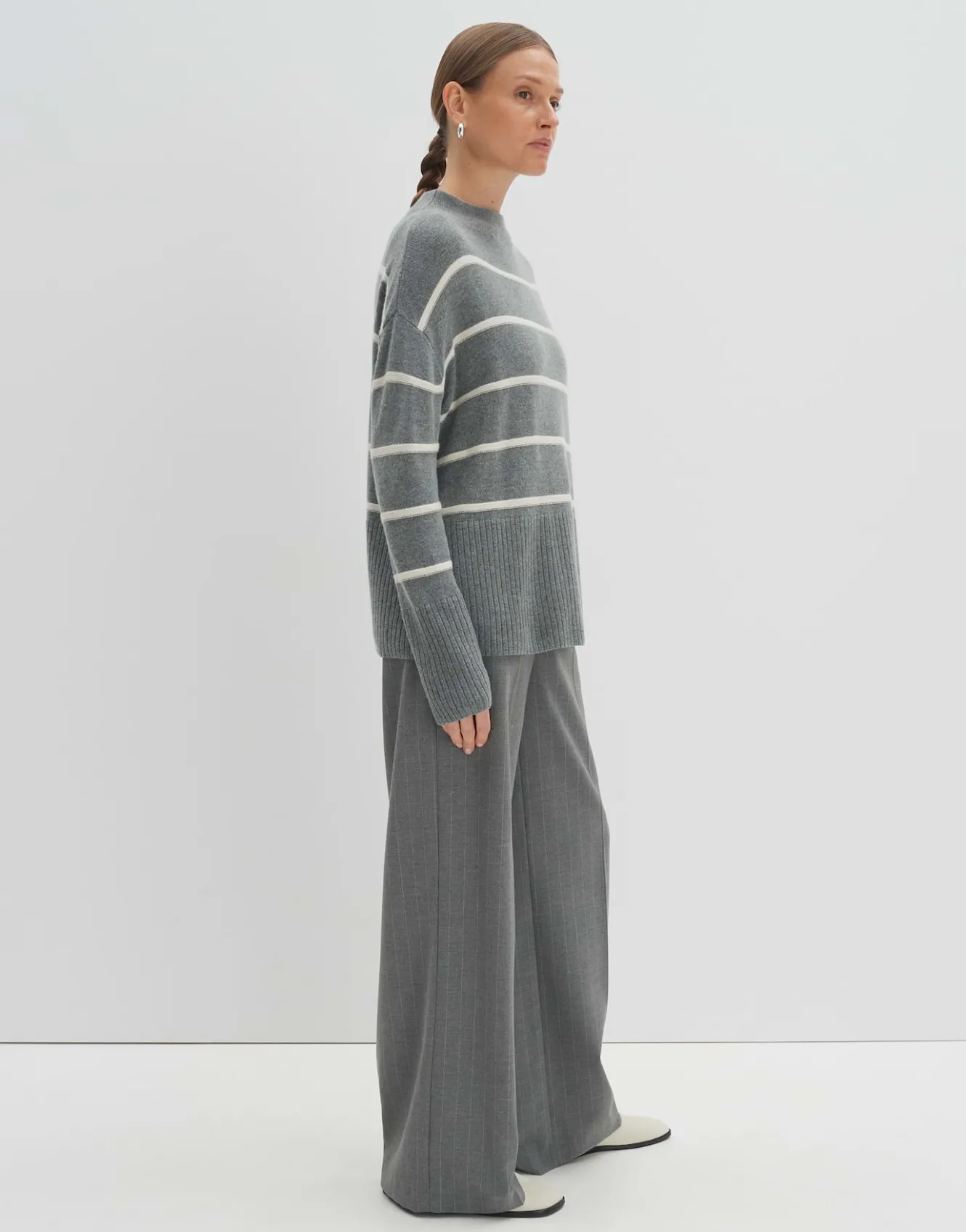 strickpullover_tanalynn_grau_online_bestellen_3.webp OPUS Strickpullover Tanalynn Grau Online Bestellen^Damen Strick