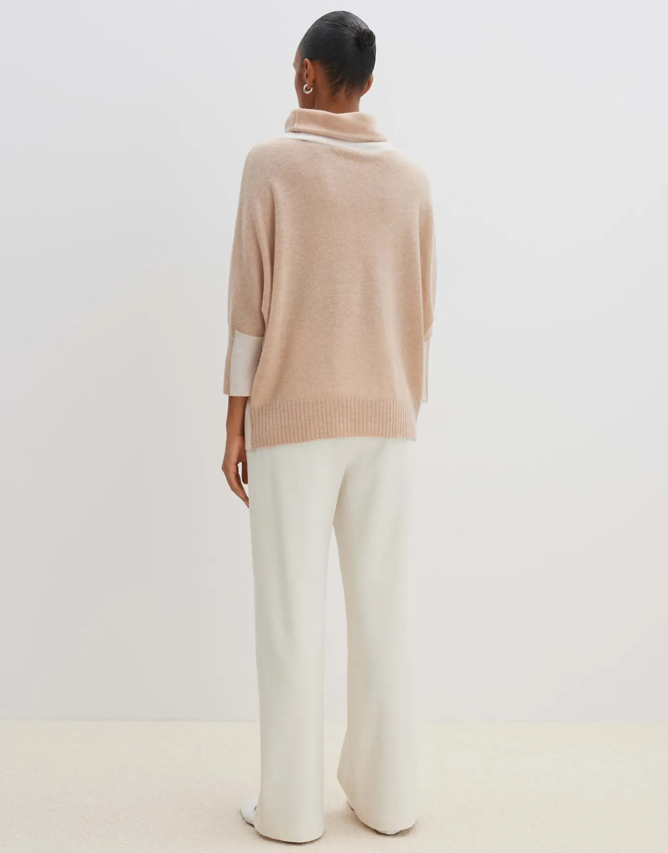 strickpullover_temily_beige_online_bestellen_2.webp OPUS Strickpullover Temily Beige Online Bestellen^Damen Strick