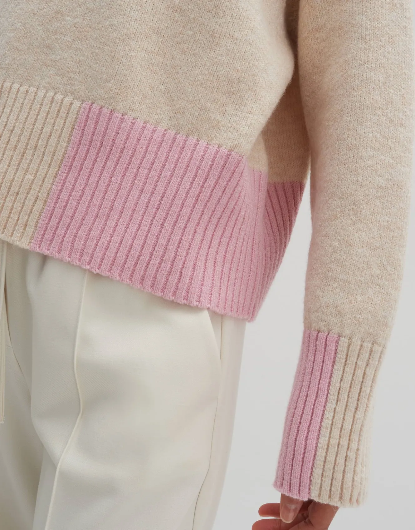 strickpullover_tomie_beige_online_bestellen_4.webp OPUS Strickpullover Tomie Beige Online Bestellen^Damen Strick