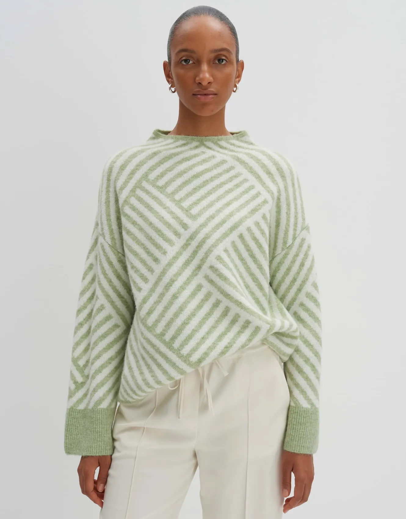 strickpullover_tonica_grn_online_bestellen_1.webp OPUS Strickpullover Tonica Grün Online Bestellen^Damen Strick