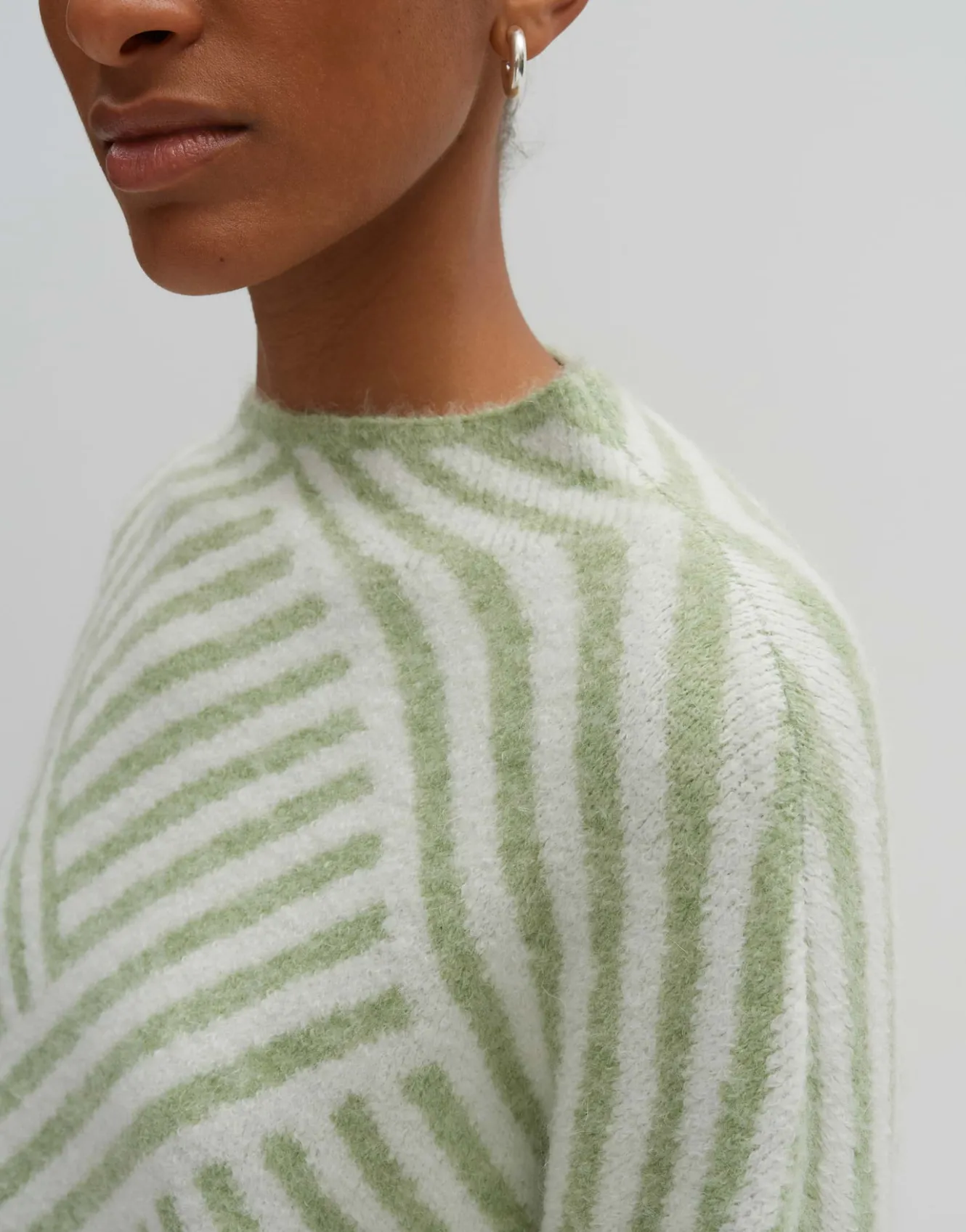 strickpullover_tonica_grn_online_bestellen_5.webp OPUS Strickpullover Tonica Grün Online Bestellen^Damen Strick
