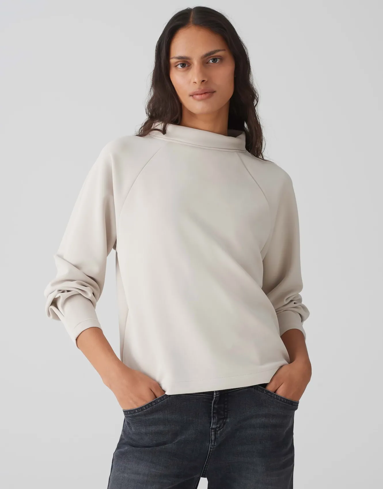 sweater_gudie_beige_online_bestellen_1.webp OPUS Sweater Gudie Beige Online Bestellen^Damen Sweat