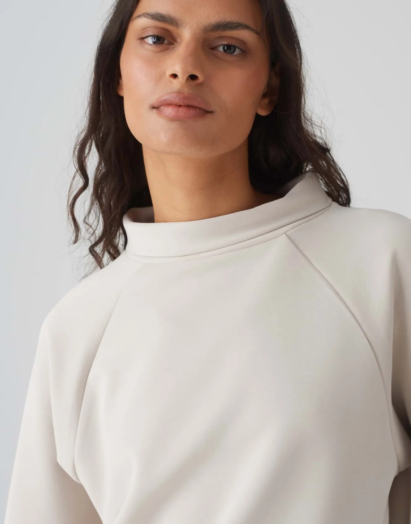 sweater_gudie_beige_online_bestellen_4.webp OPUS Sweater Gudie Beige Online Bestellen^Damen Sweat