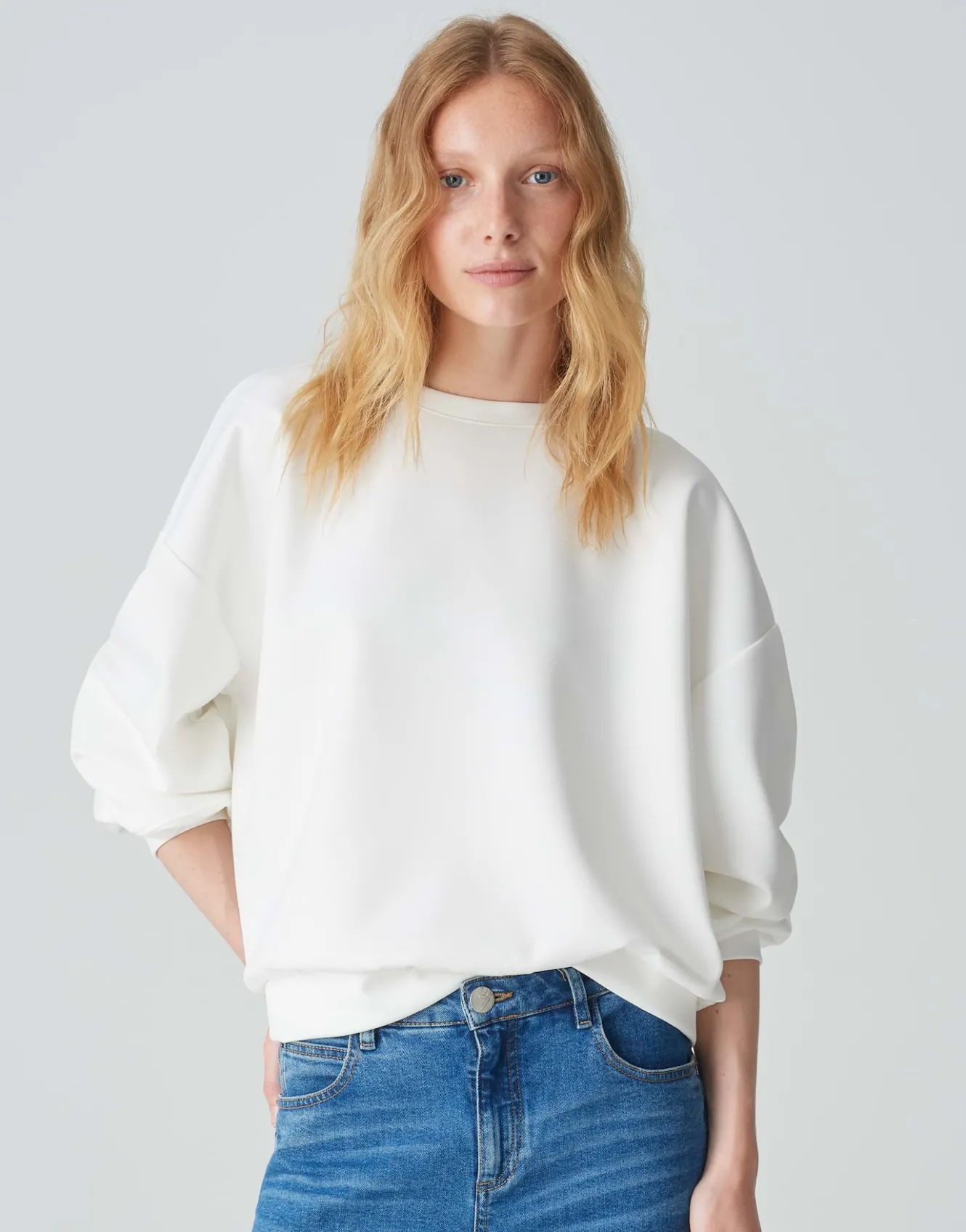 sweater_gugi_wei_online_bestellen_1.webp OPUS Sweater Gugi Weiß Online Bestellen^Damen Sweat