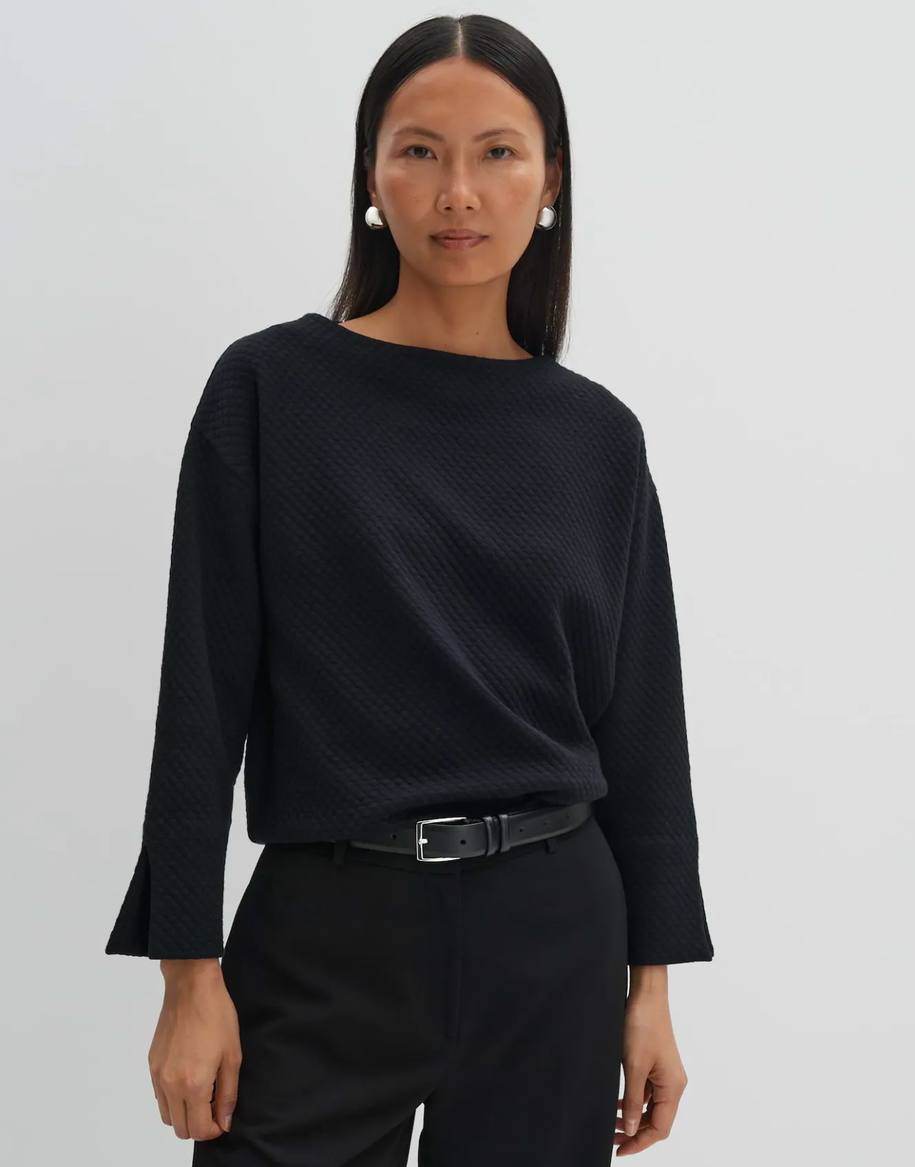 sweater_udoty_schwarz_online_bestellen_1.webp OPUS Sweater Udoty Schwarz Online Bestellen^Damen Sweat