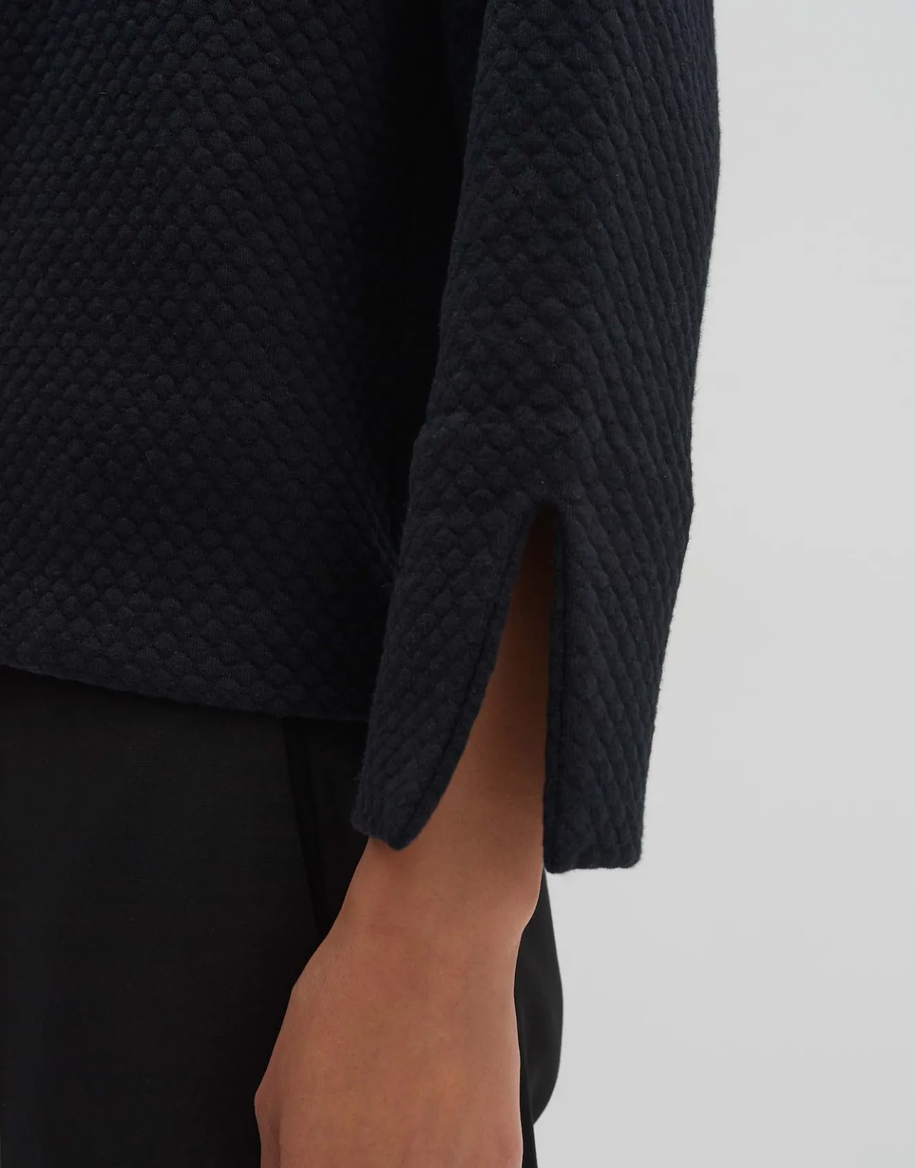 sweater_udoty_schwarz_online_bestellen_3.webp OPUS Sweater Udoty Schwarz Online Bestellen^Damen Sweat