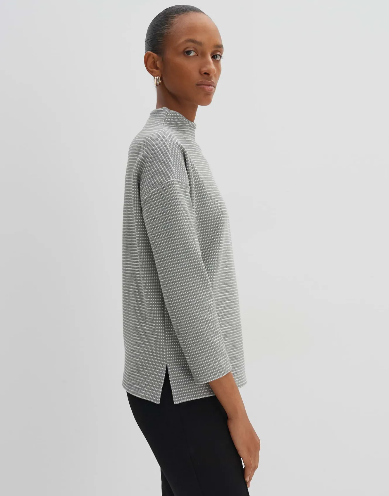 sweater_ujannah_grau_online_bestellen_3.webp OPUS Sweater Ujannah Grau Online Bestellen^Damen Sweat