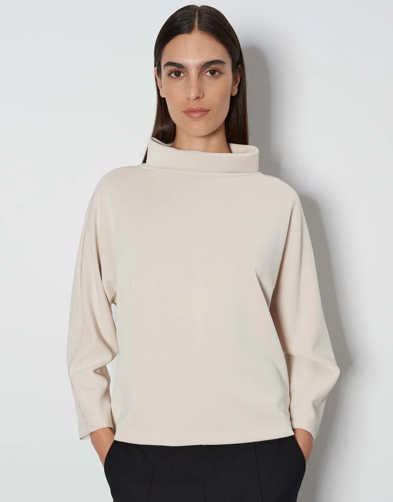 sweater_umava_detail_beige_online_bestellen_1.webp OPUS Sweater Umava Detail Beige Online Bestellen^Damen Sweat