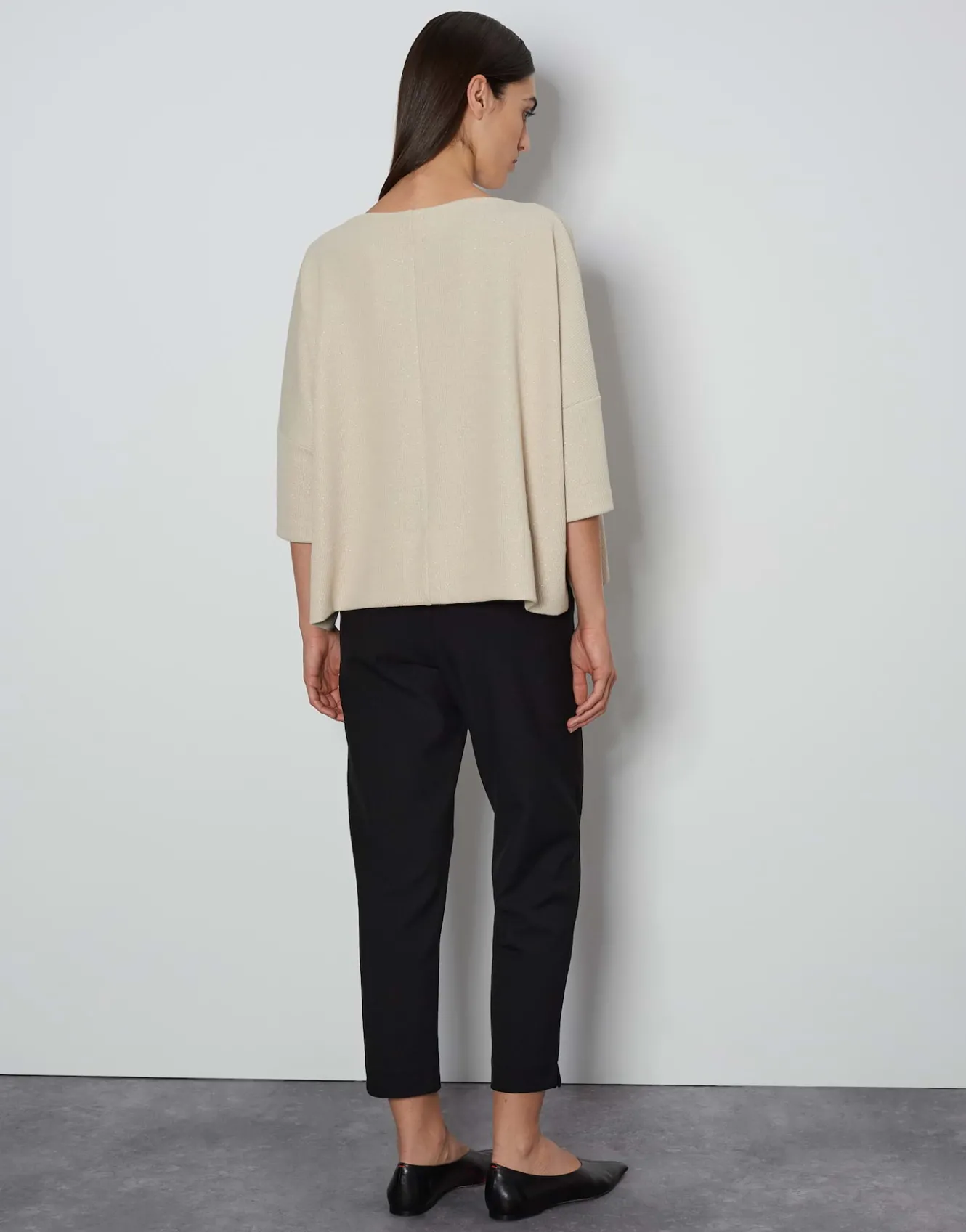 sweater_ushiny_detail_beige_online_bestellen_2.webp OPUS Sweater Ushiny Detail Beige Online Bestellen^Damen Sweat