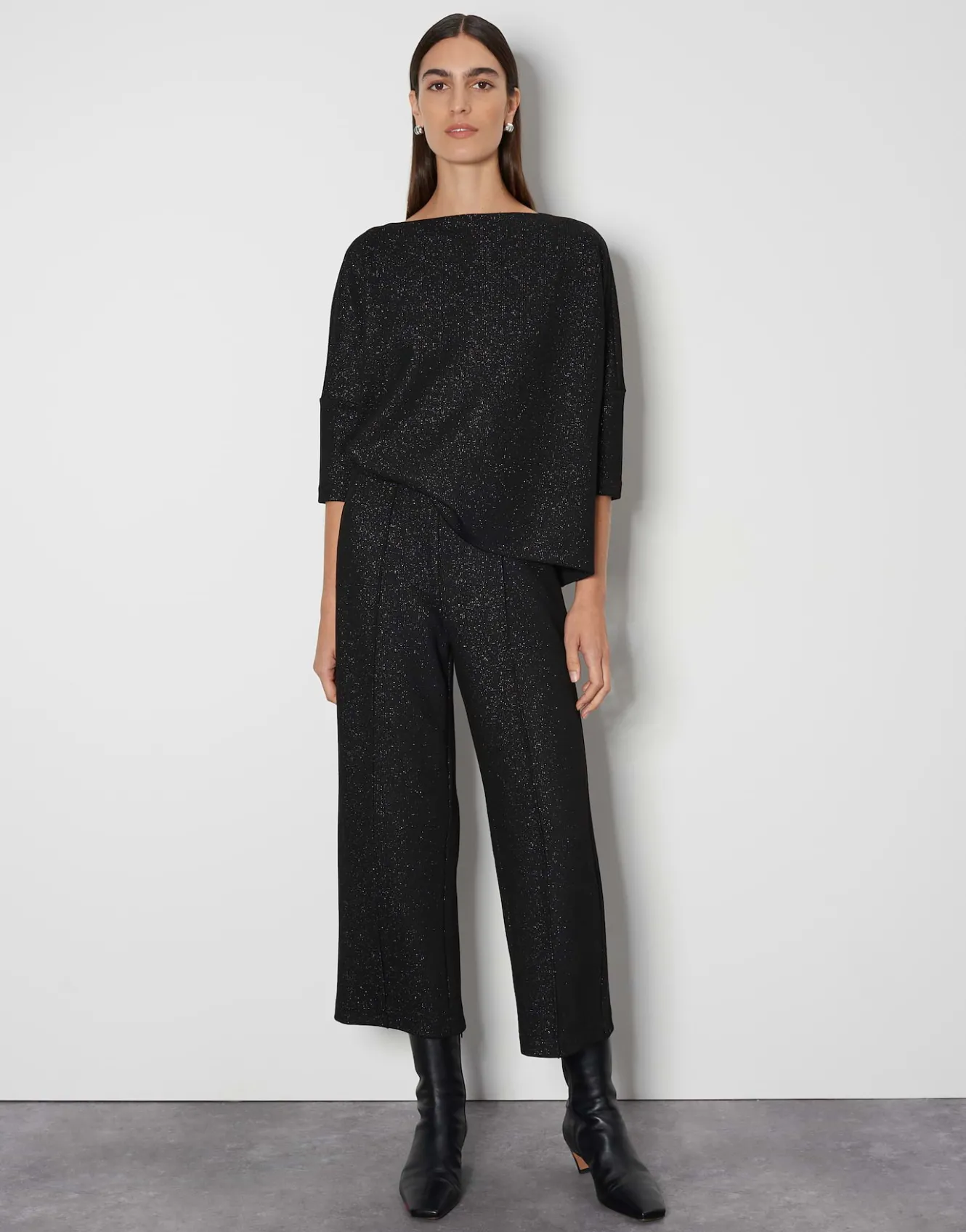 sweater_ushiny_detail_schwarz_online_bestellen_0.webp OPUS Sweater Ushiny Detail Schwarz Online Bestellen^Damen Sweat