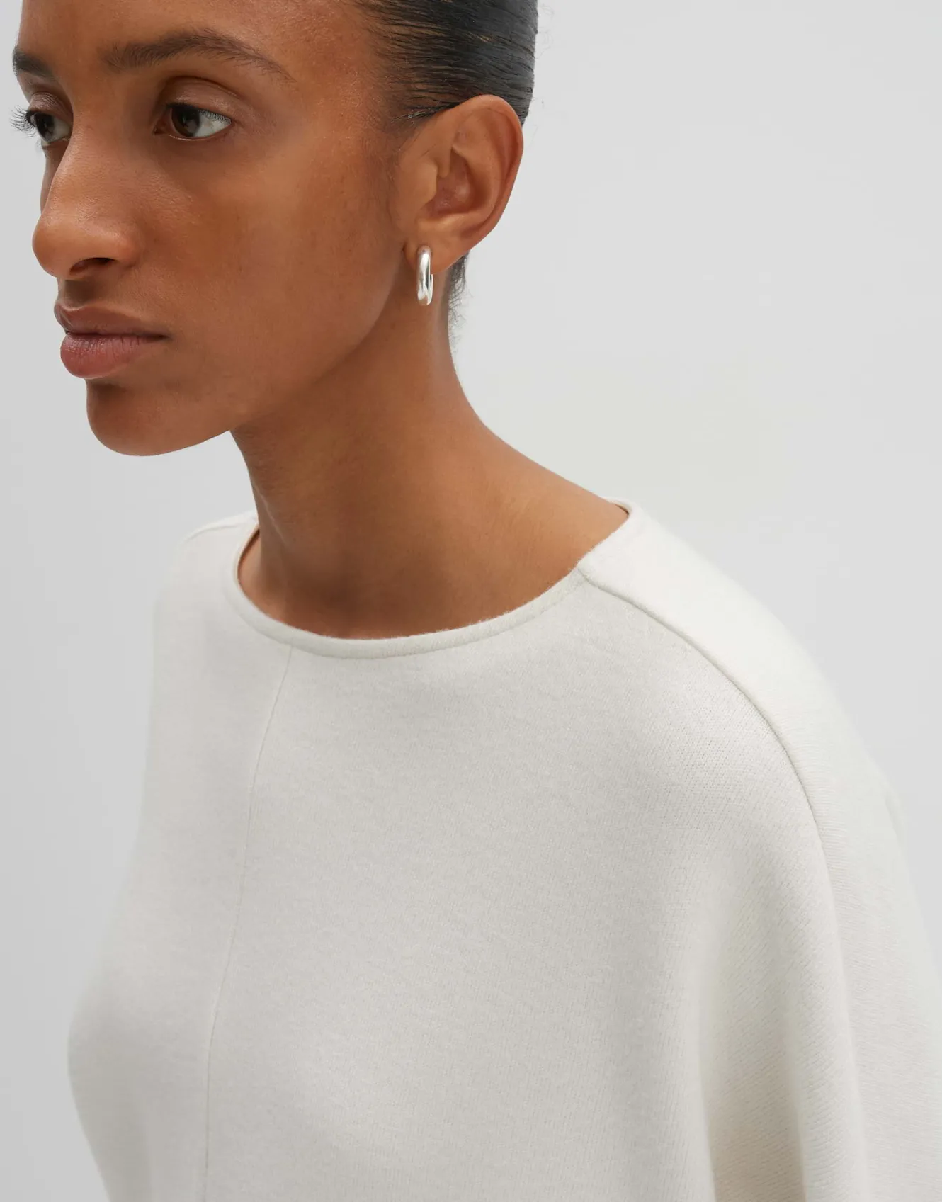sweater_utibby_wei_online_bestellen_3.webp OPUS Sweater Utibby Weiß Online Bestellen^Damen Sweat
