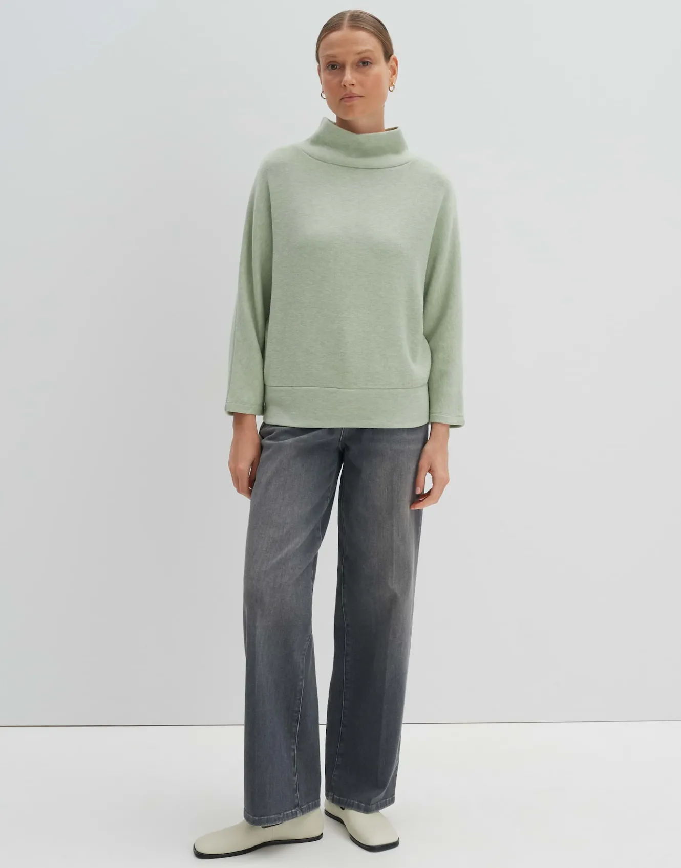 sweater_uticia_grn_online_bestellen_4.webp OPUS Sweater Uticia Grün Online Bestellen^Damen Sweat
