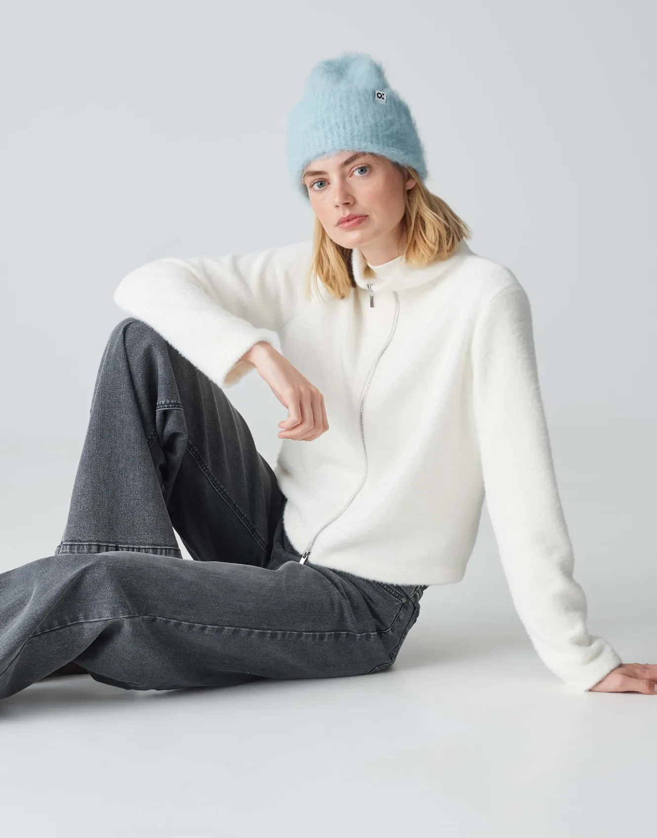 sweatjacke_gihara_wei_online_bestellen_6.webp OPUS Sweatjacke Gihara Weiß Online Bestellen^Damen Sweat