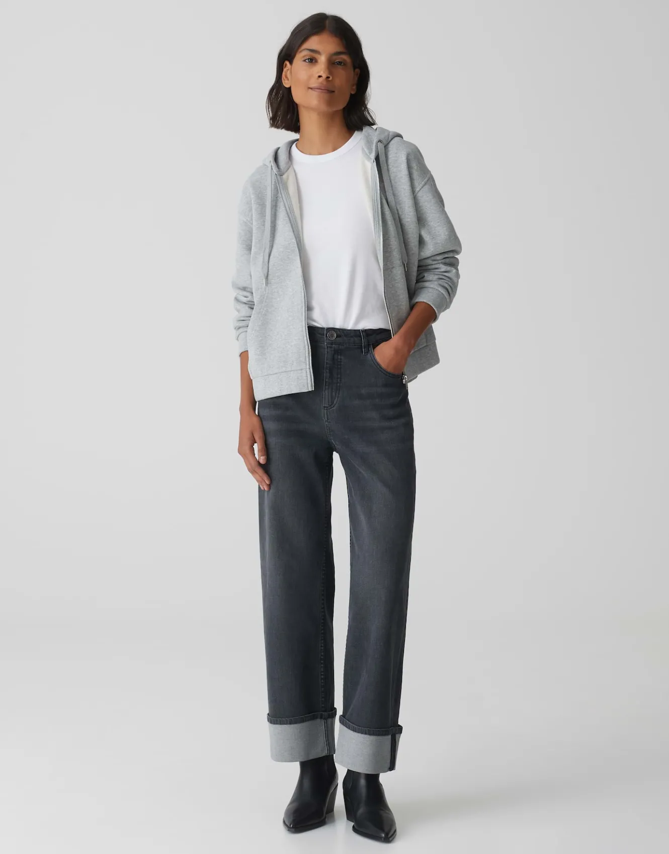 sweatjacke_gojami_grau_online_bestellen_0.webp OPUS Sweatjacke Gojami Grau Online Bestellen^Damen Sweat